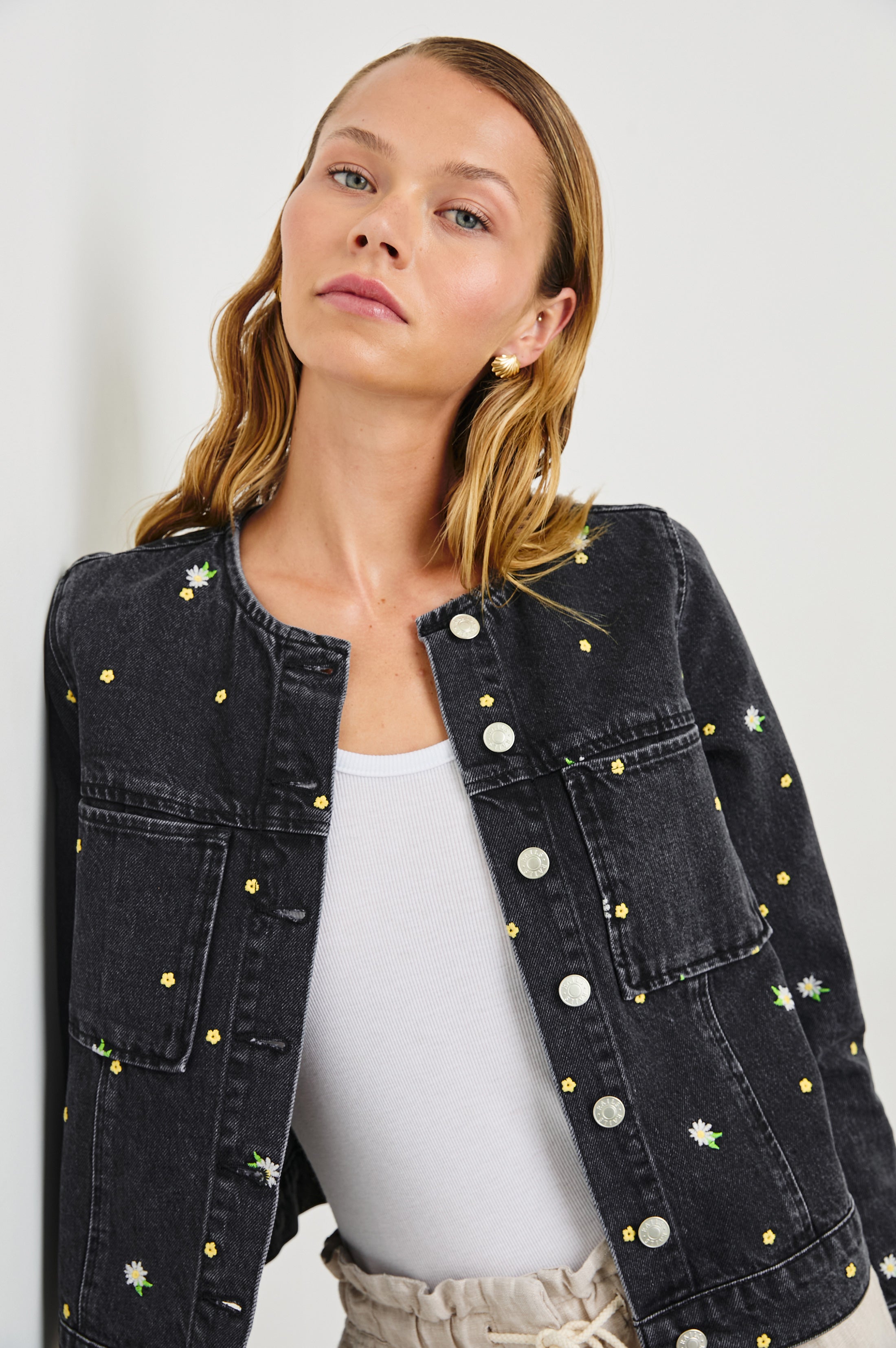 希少 Carrie Allen （M）蓮の花 総刺繍 コットンジャケット 黒 LIDO JACKET - ASH BLACK FLORAL – Rails