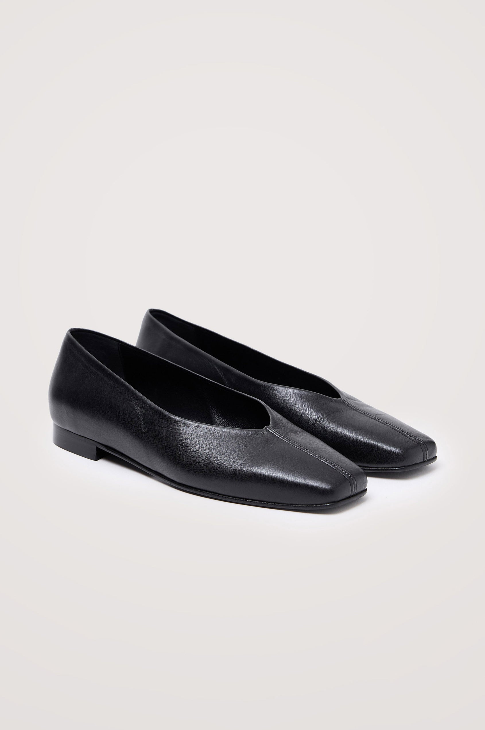 Lillie Ballet Flat in Spanish Leather With Narrow Toe and Low Heel in Black Colorway - Side Product View Featured