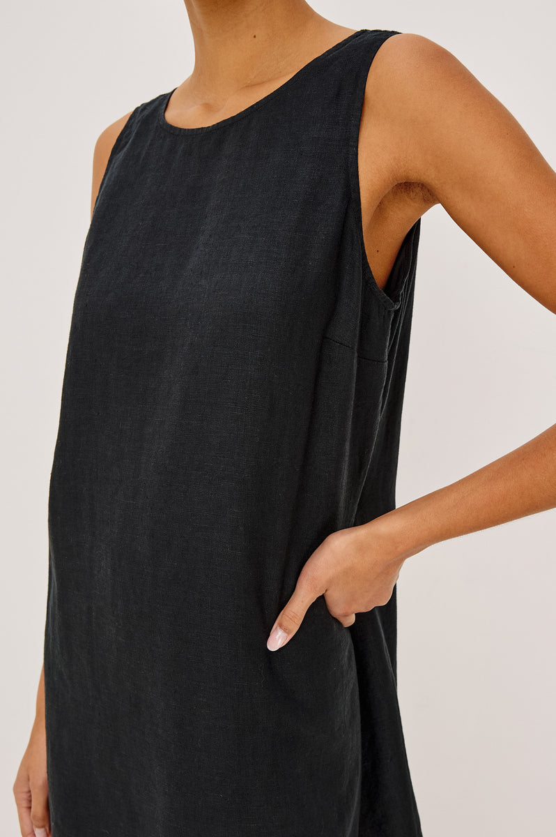 LINDSEY DRESS