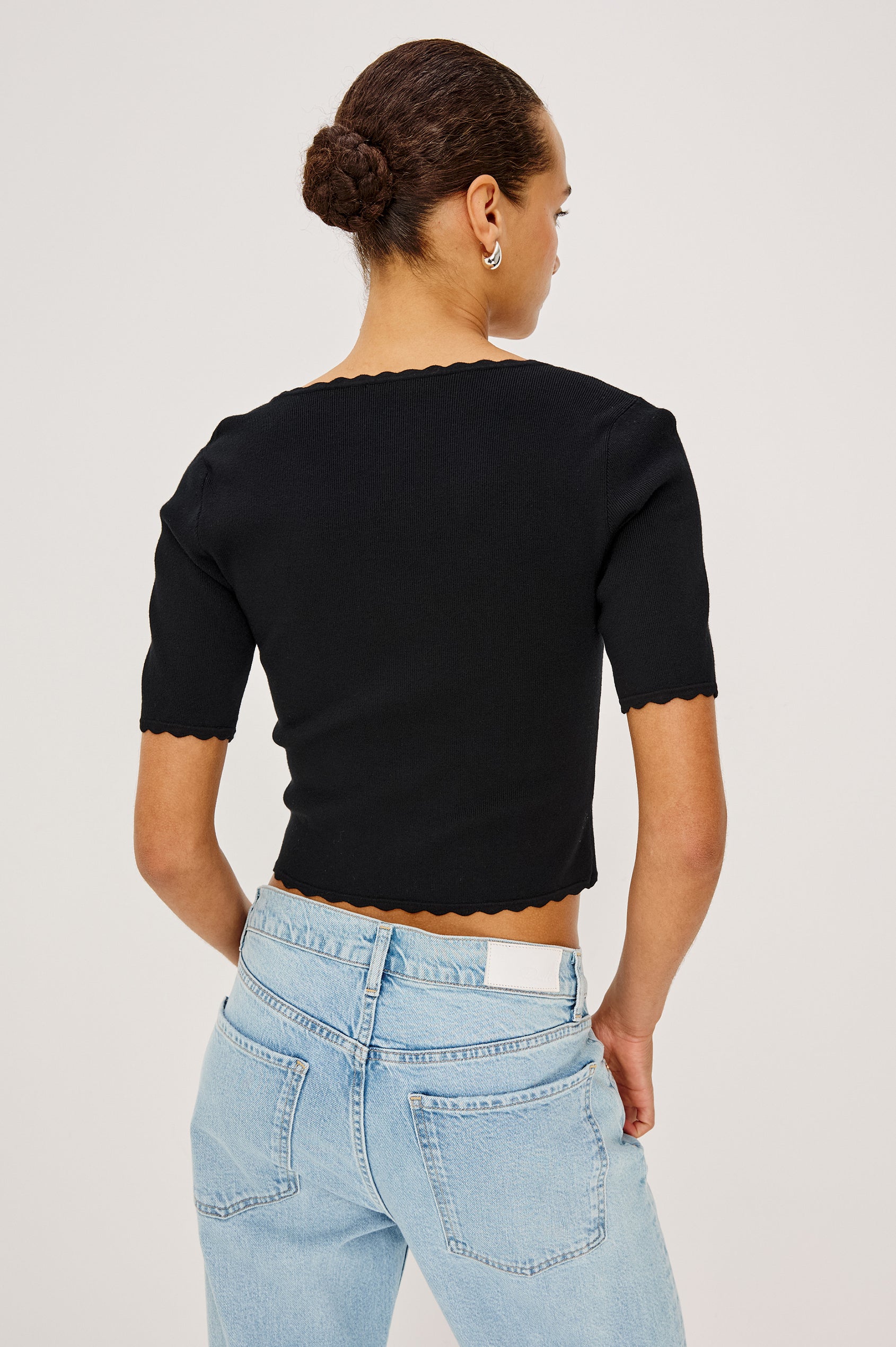 LOUANNA TOP - BLACK