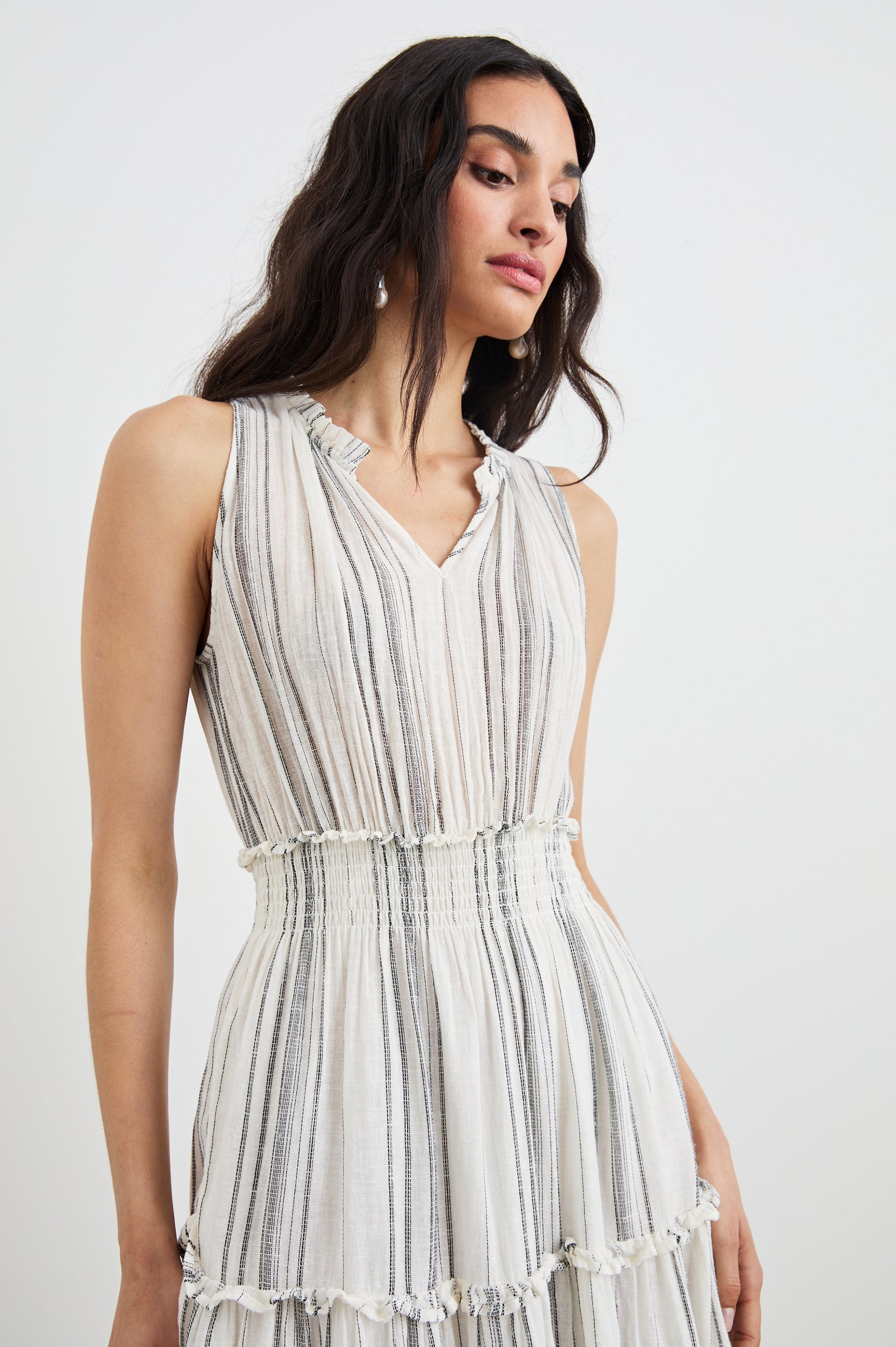 LOULOU-BASQUE-STRIPE-SIDE ANGLE