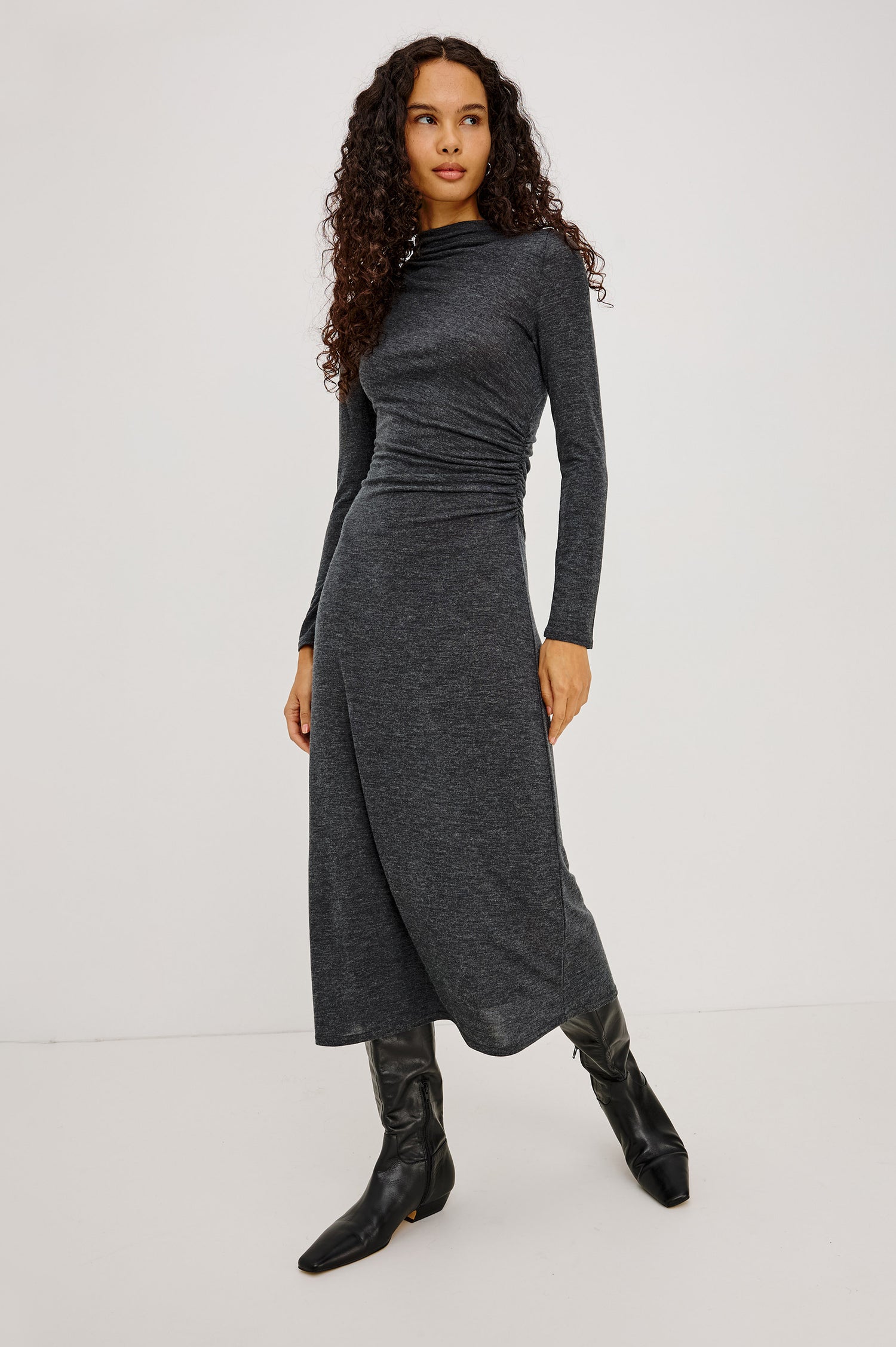 long sleeve under dress Maddie V-Neck and xl (18)machine wash according to the care instruction label . Long-Sleeve Layering Is The '90s