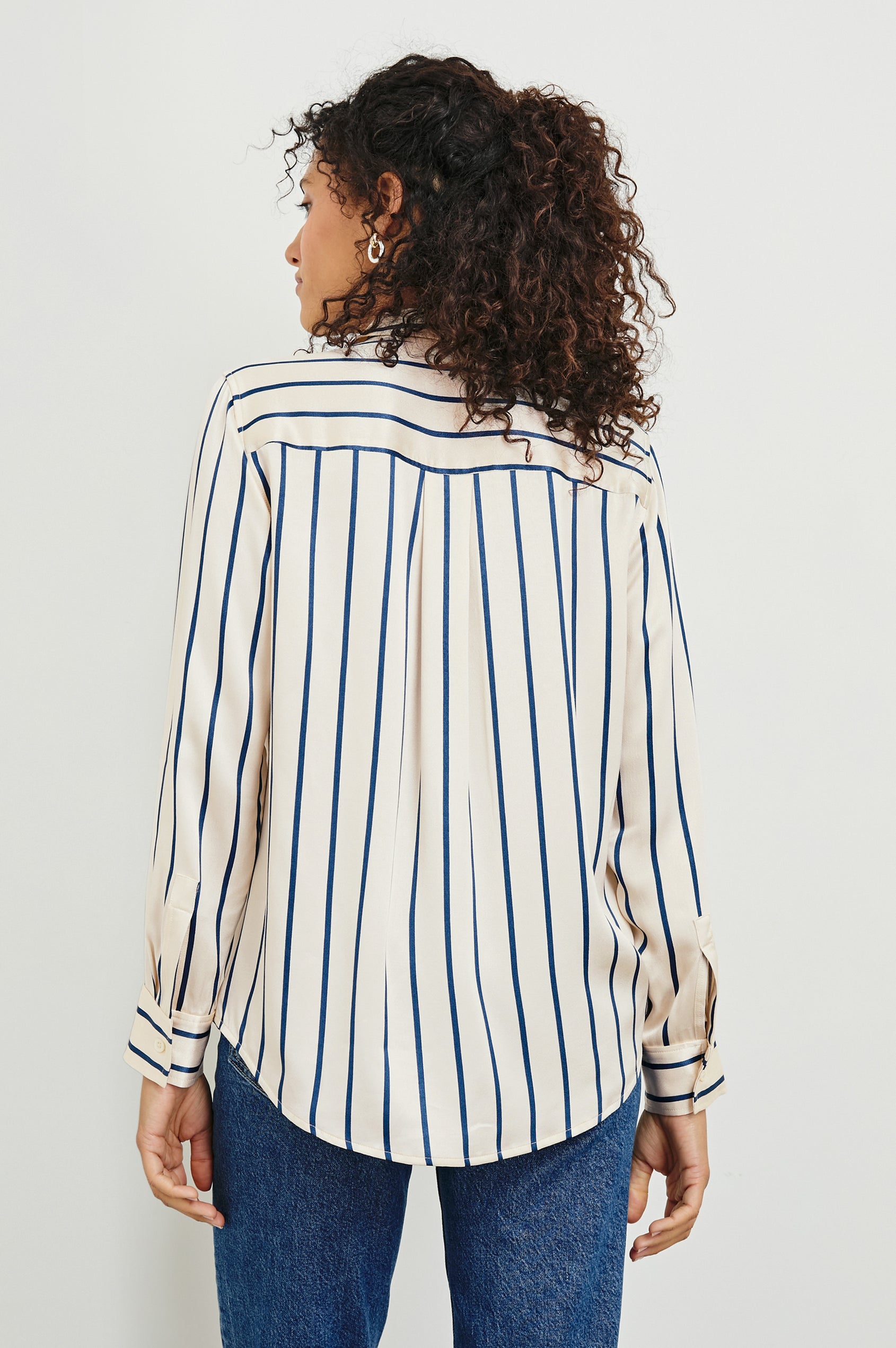 MARIA-CERAMIC-NAVY-STRIPE-BACK