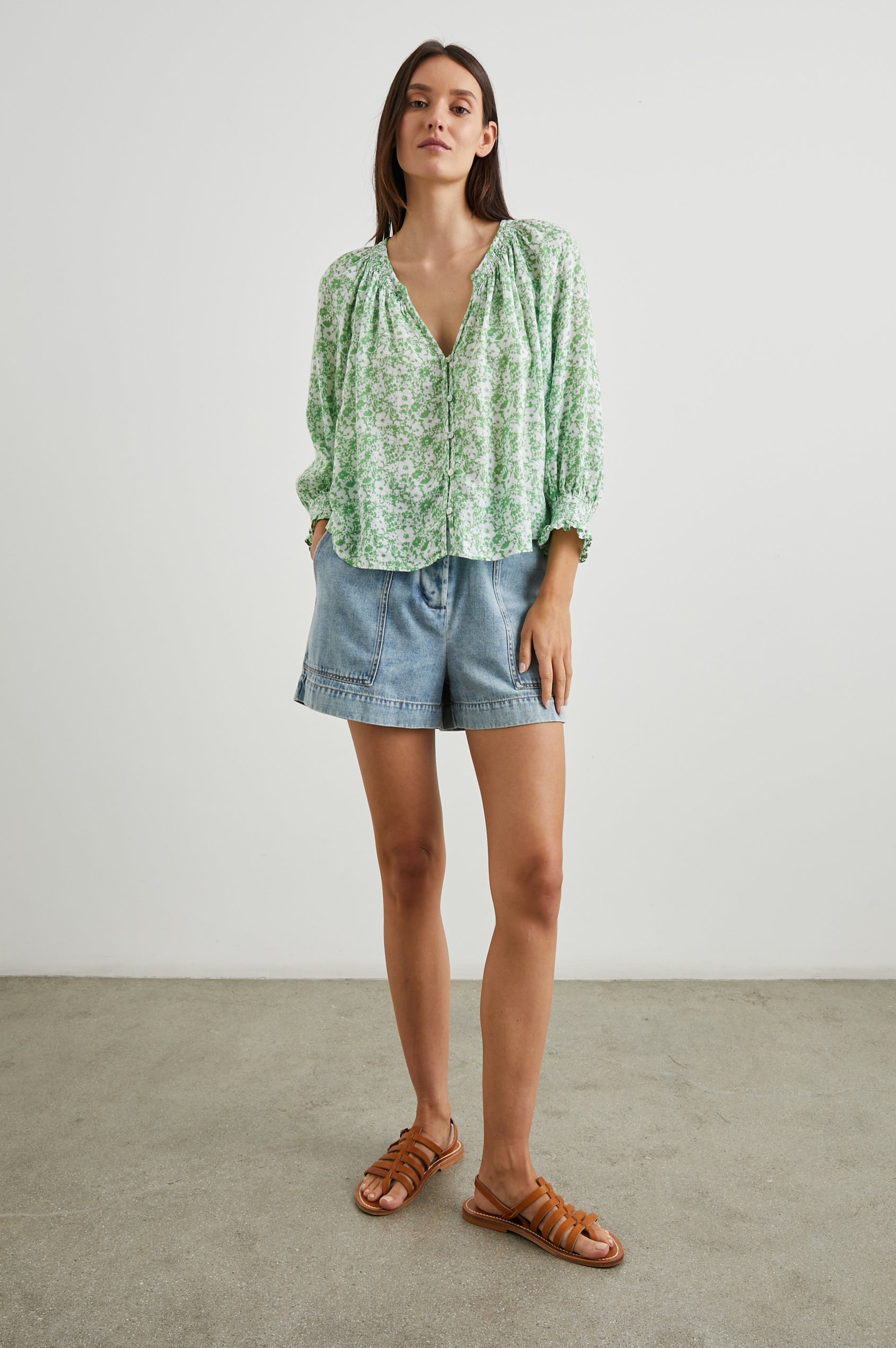 MARIAH-GREEN-TEXTURE-FLORAL-FULL FRONT BODY