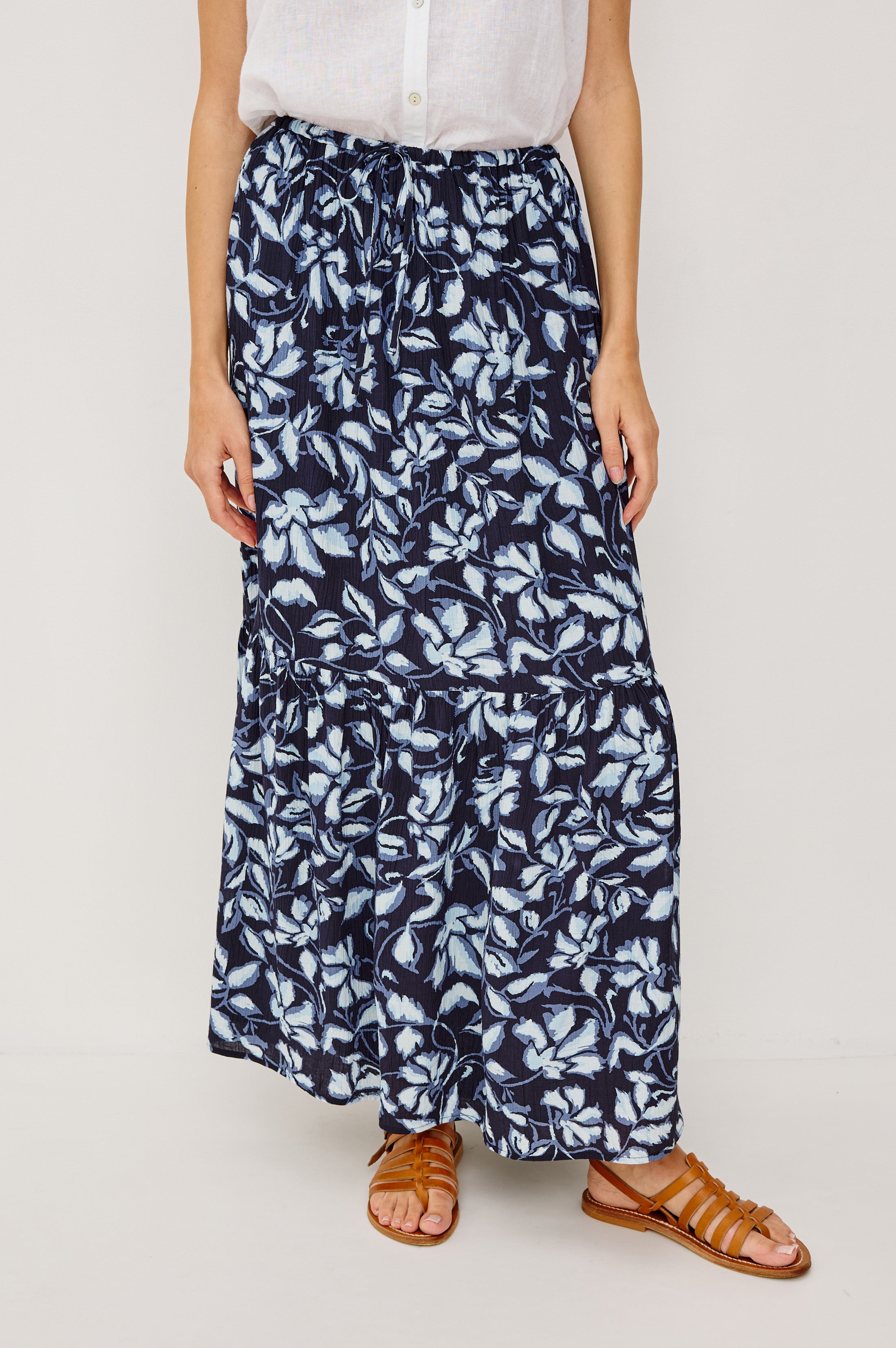 MARULO SKIRT - NAVY JASMINE – Rails