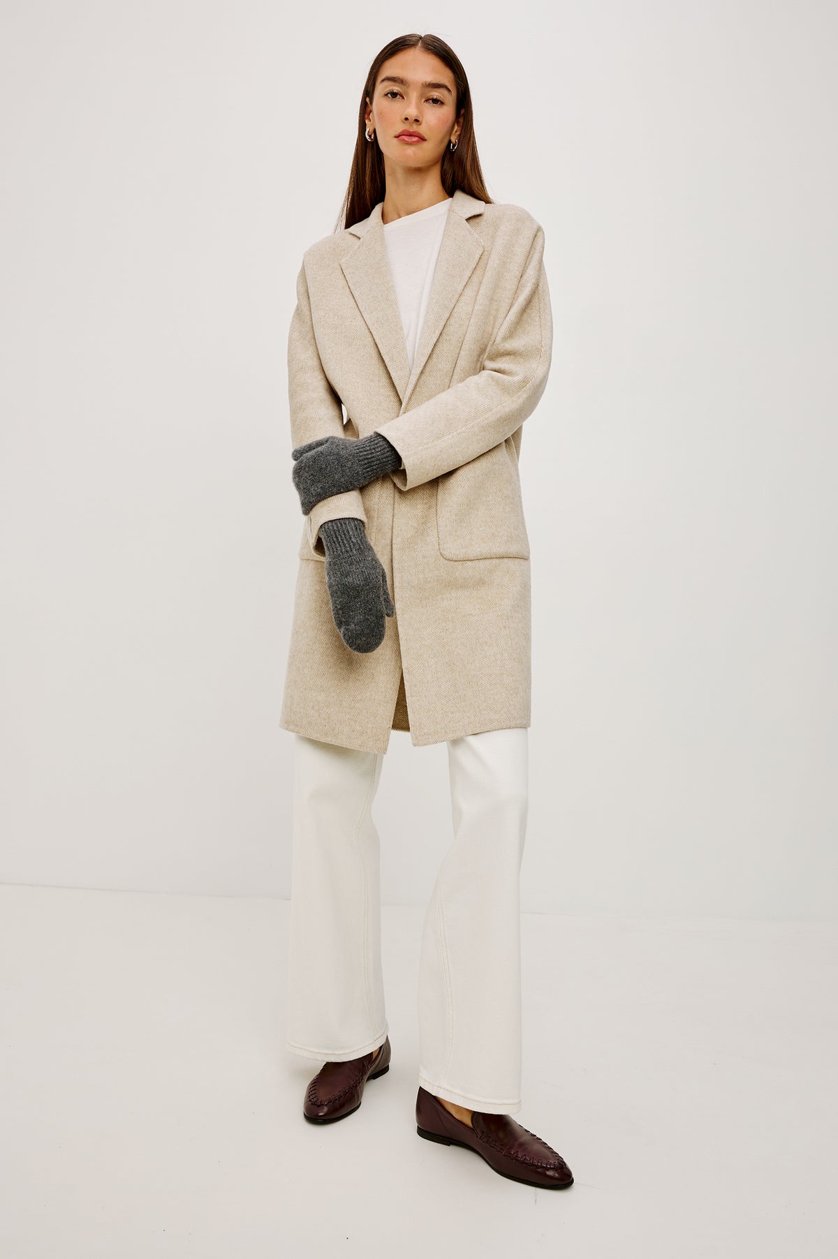 Moritz Mittens in Cashmere Silk Blend With Ribbed Trim in Thunder Colorway - Full Body Front View Featured on Model