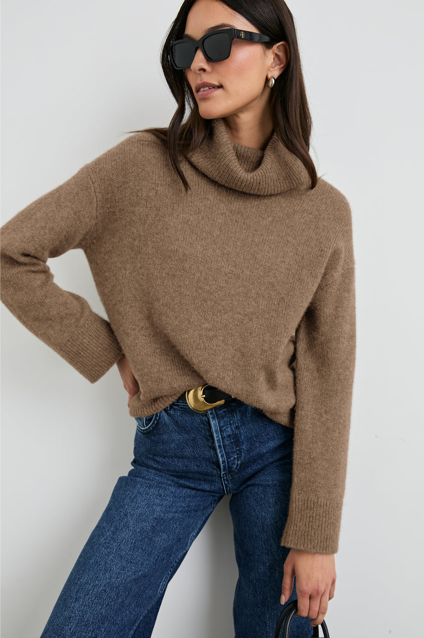 Nadine Turtleneck Sweater (4 Colors)