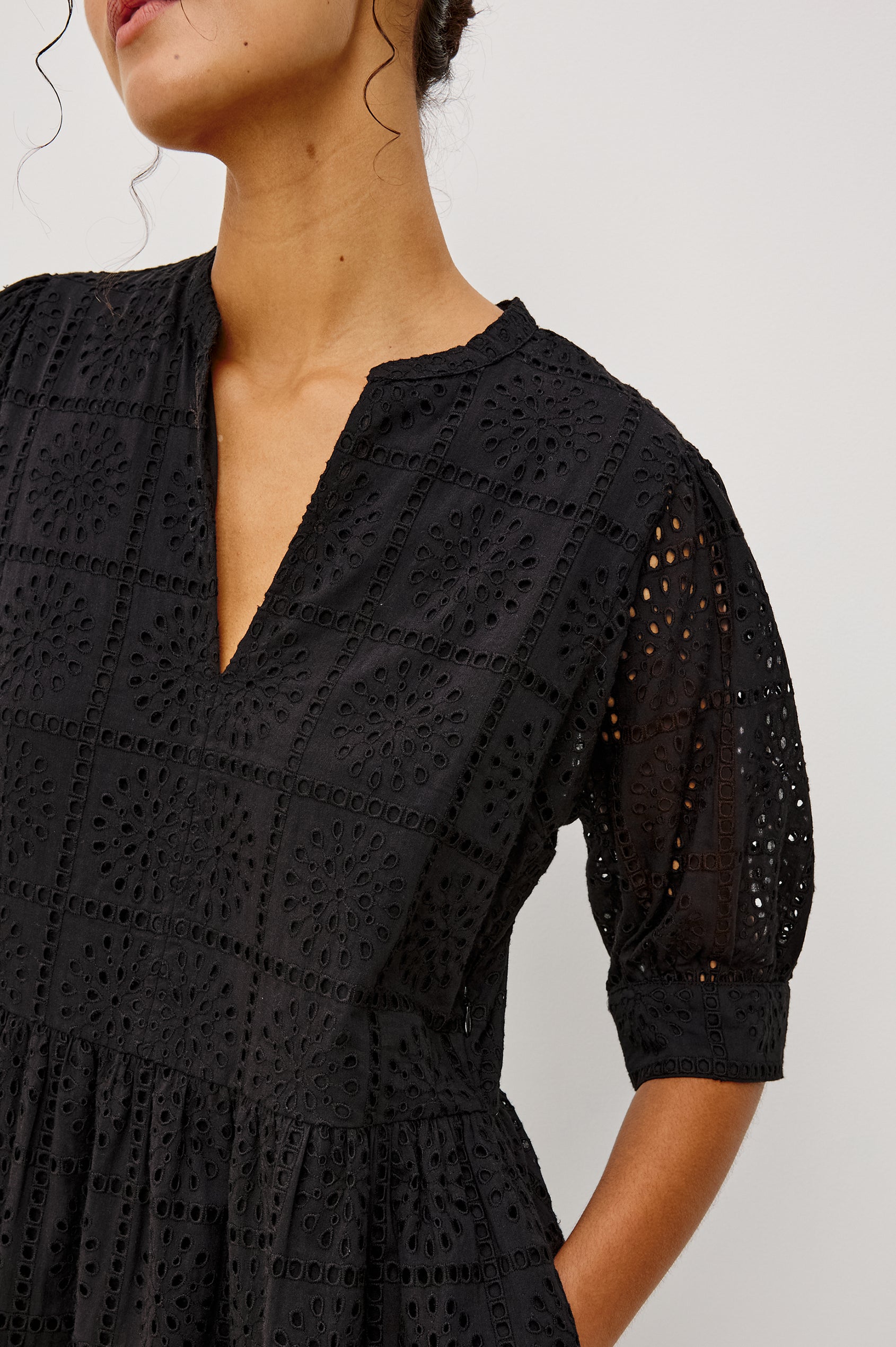 NELLA DRESS - BLACK GRID EMBROIDERY Rails NELLA DRESS - BLACK GRID EMBROIDERY Rails
