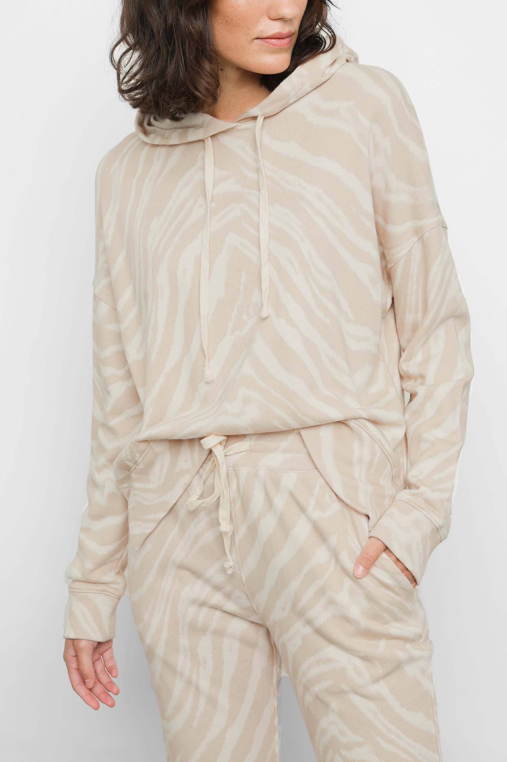 NICO-DIFFUSED-TIGER-FRONT