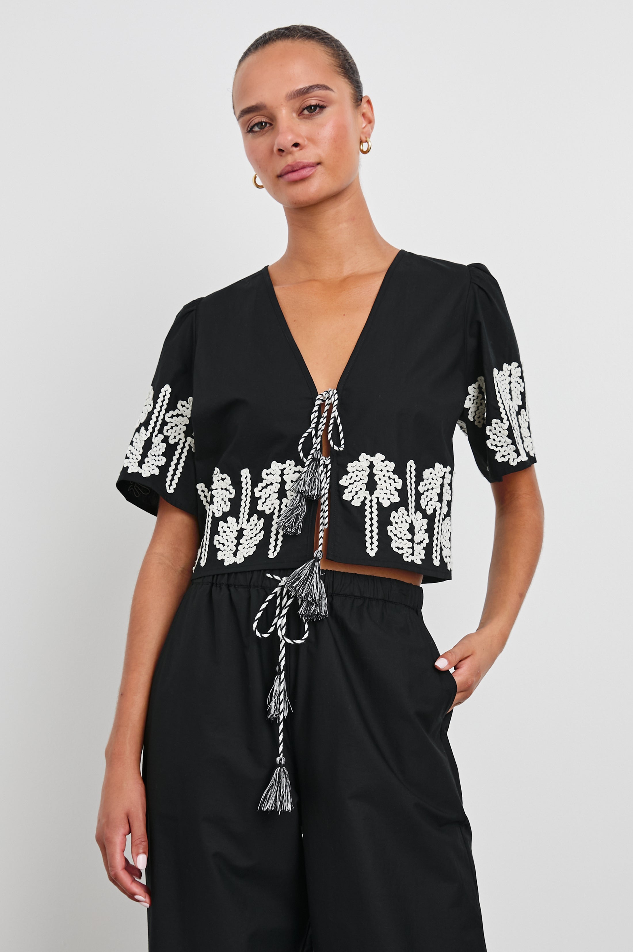 PARI TOP - BLACK IVORY PALM TREES – Rails
