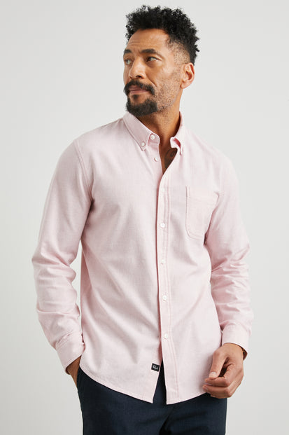 PERRY SHIRT - PERFECT PINK OXFORD - FRONT LOOKING LEFT