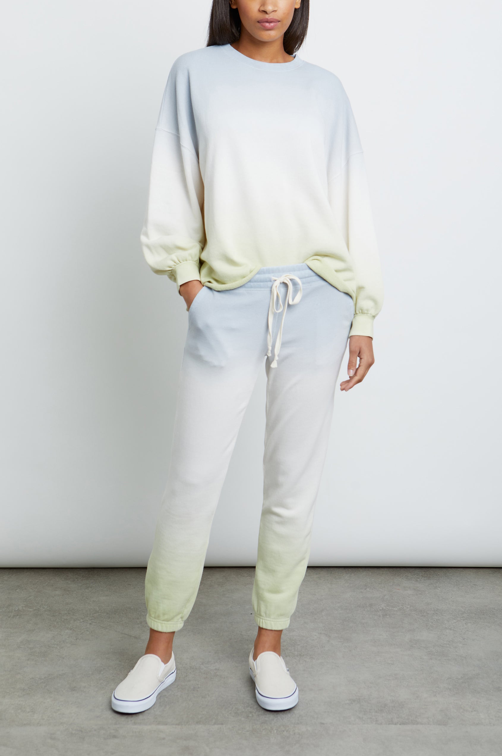 REEVES-BLUE-MINT-DIP-DYE-FULL FRONT BODY