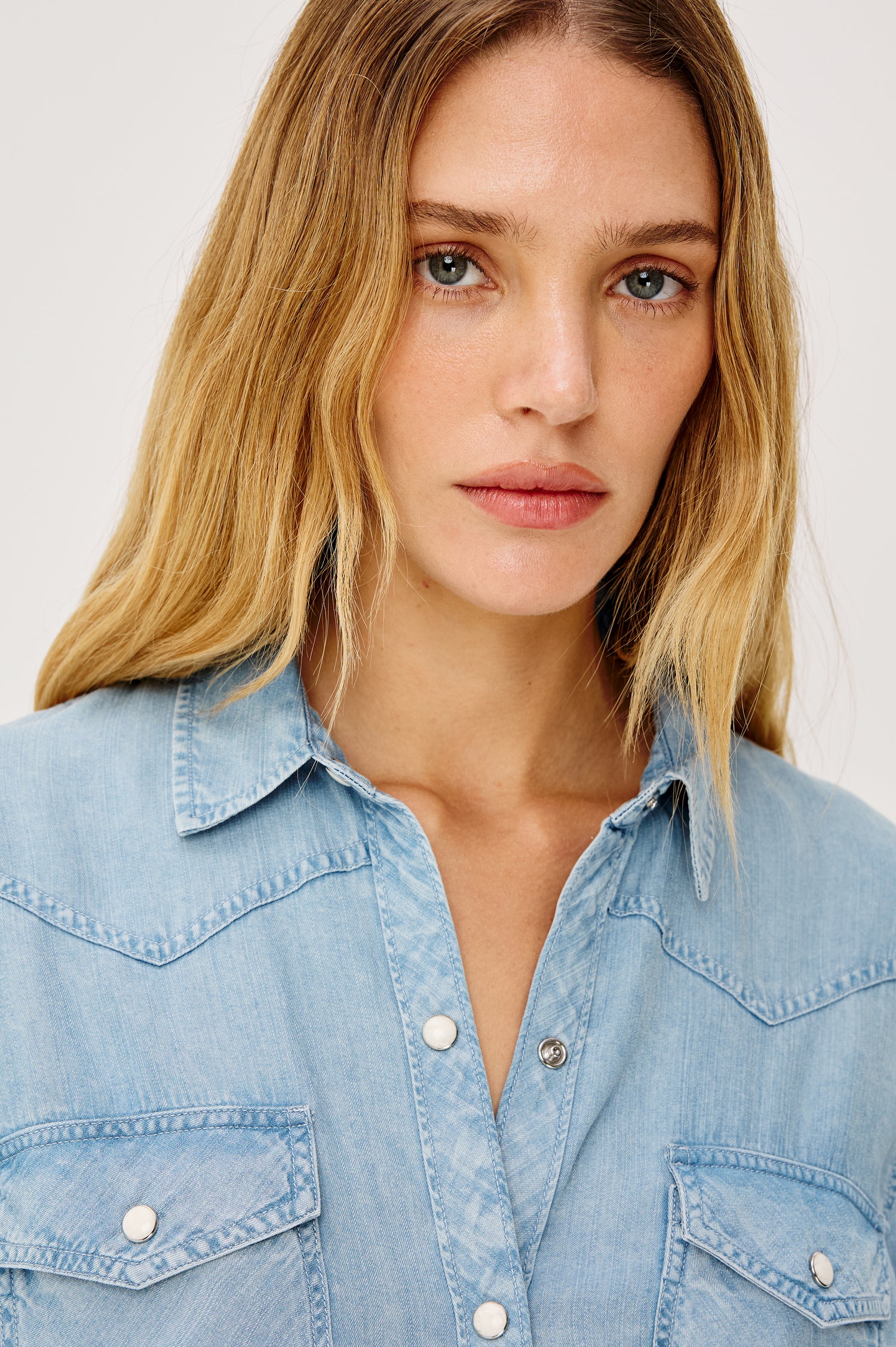 REMI SHIRT - MEDIUM INDIGO