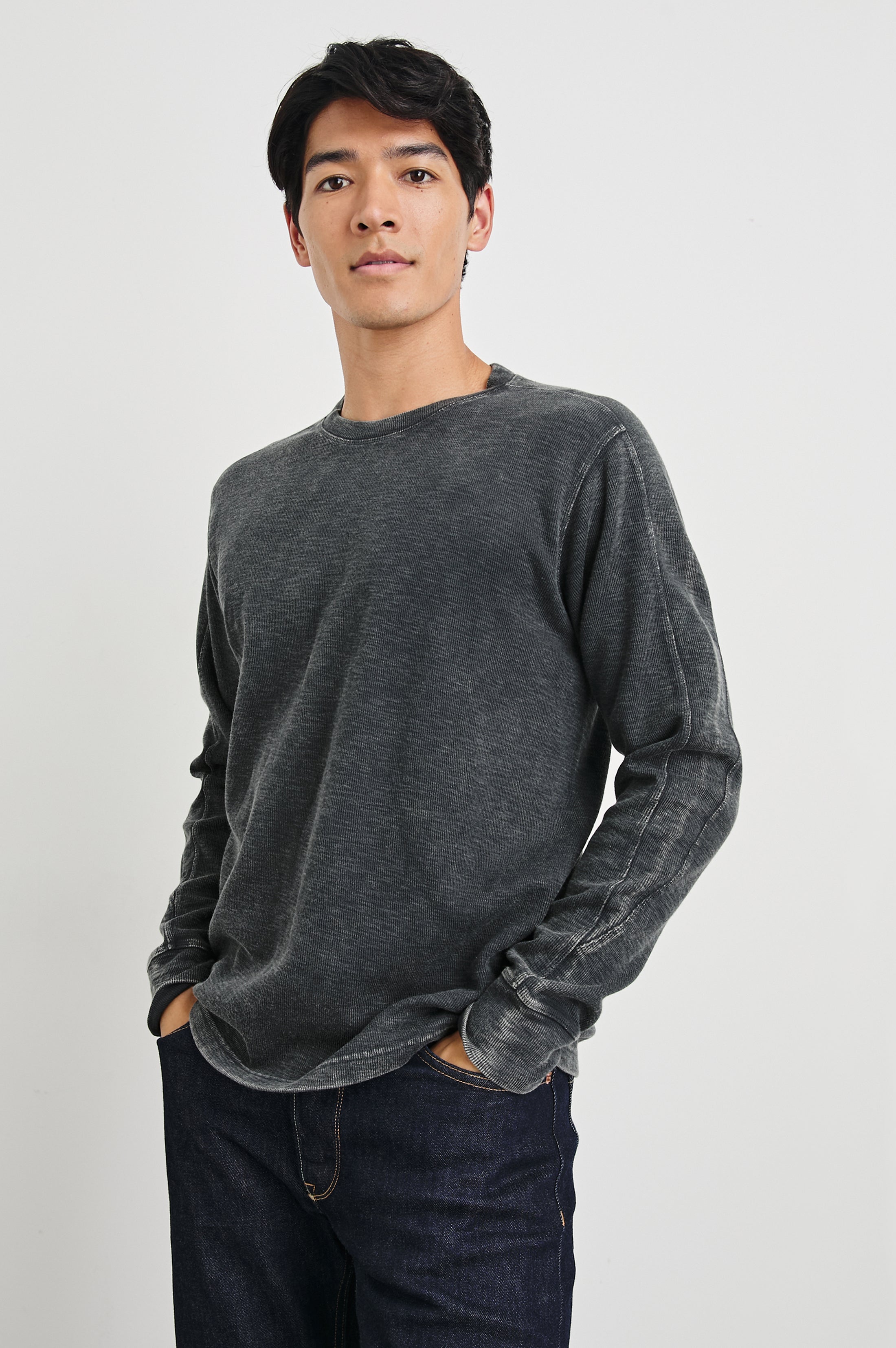 RHEESE LONG SLEEVE TEE - WASHED BLACK – Rails