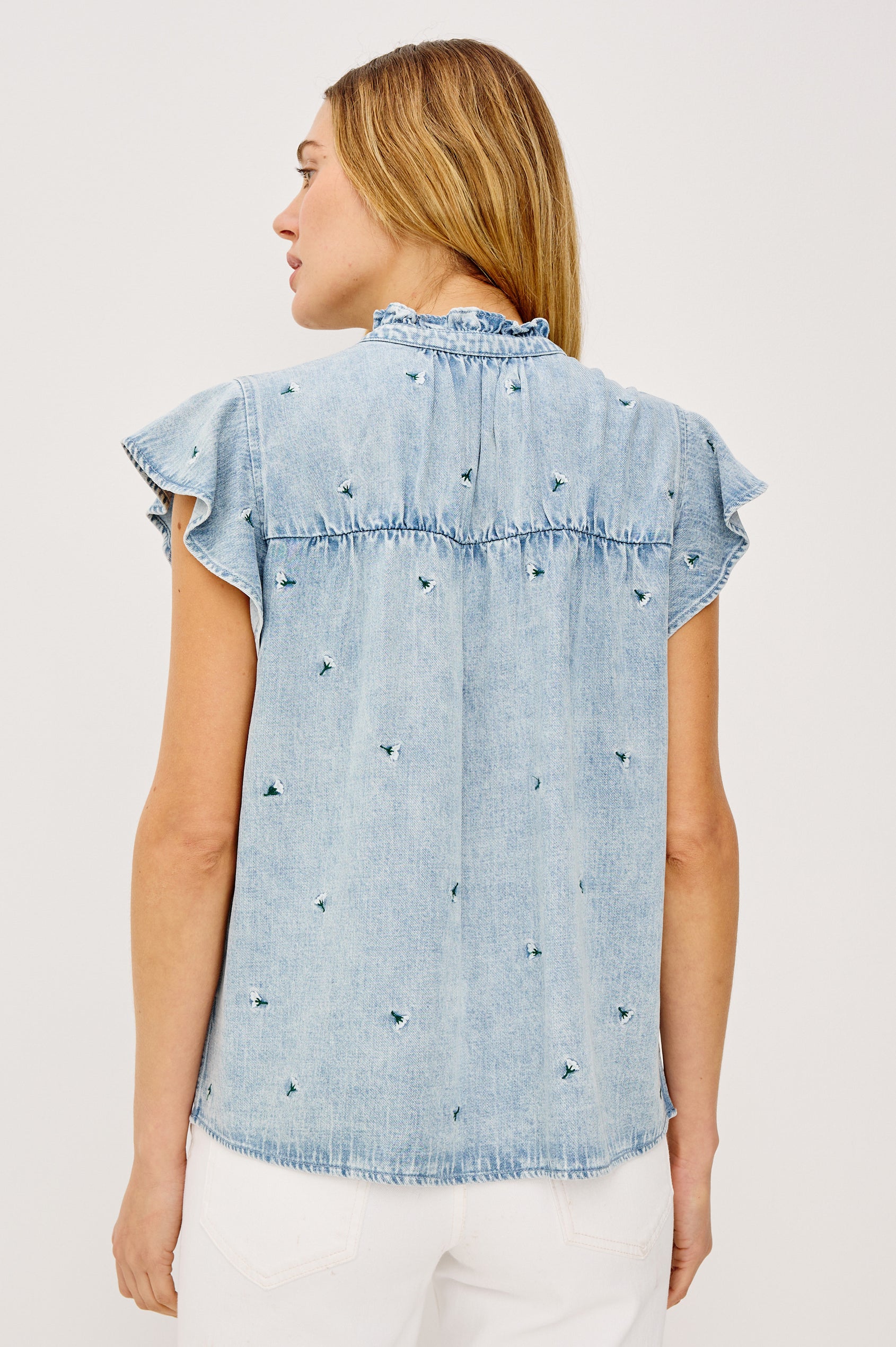 RUTHIE SHIRT - IVORY CARNATIONS