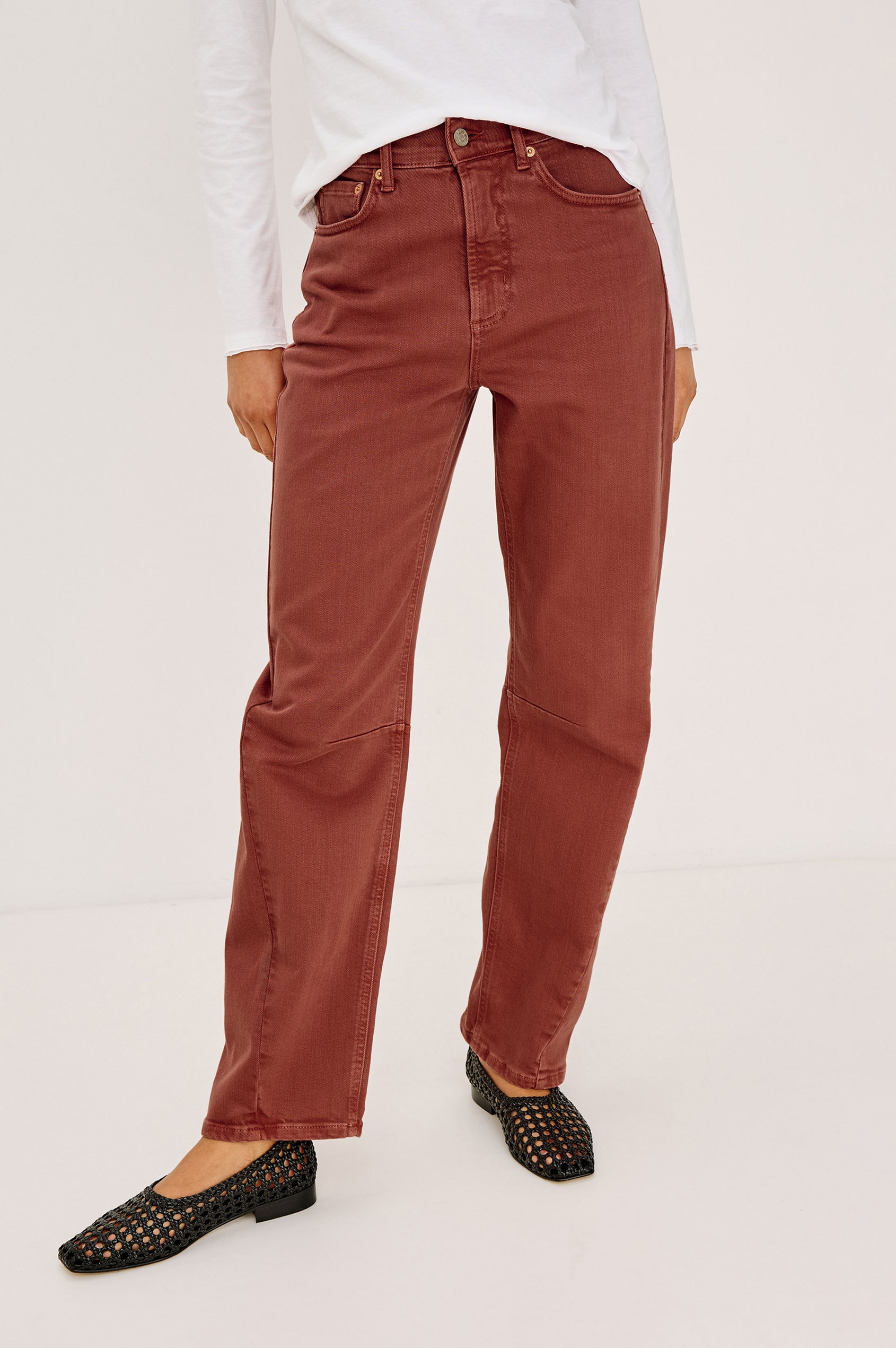 Samo Barrel Leg Jean in Light Stretch Denim With 5-Pockets, Low-Slung Fit, Darted Details, and Front Zip-Fly in Vintage Brick Colorway - Lower Body Front View Featured on Model