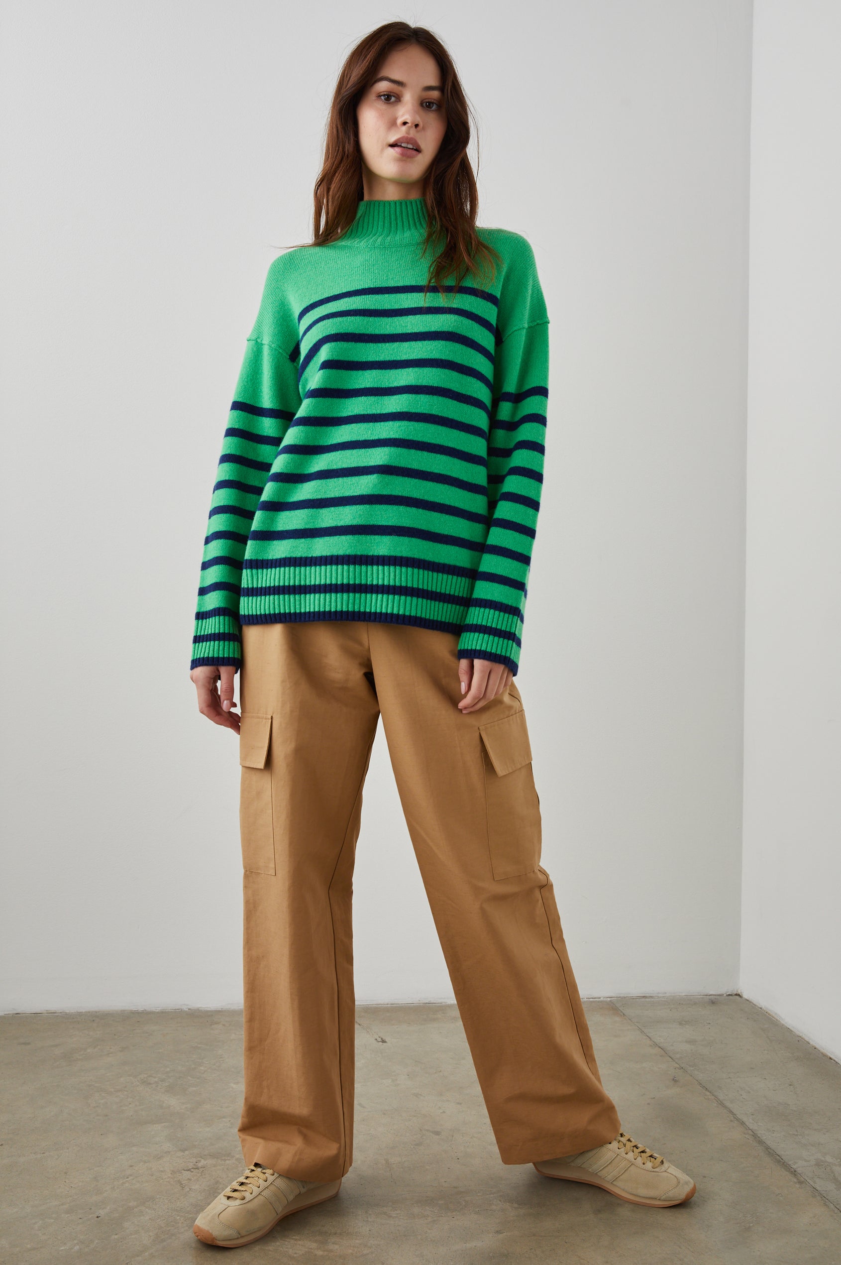 SASHA SWEATER KELLY NAVY STRIPE - FULL FRONT BODY