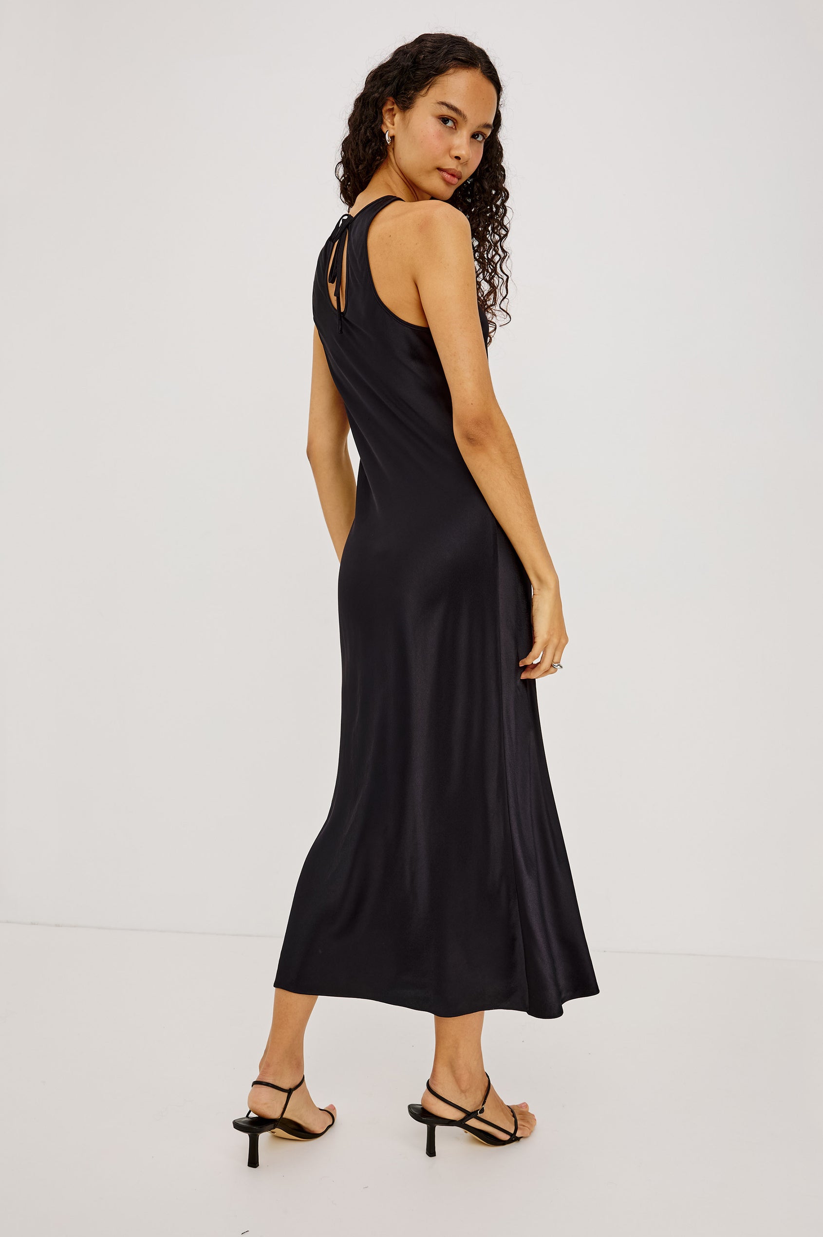 long black sleeveless dress LESET Lauren Turtleneck in in Jersey ideal for wedding guests Lace Pieced Sleeveless Maxi Dress