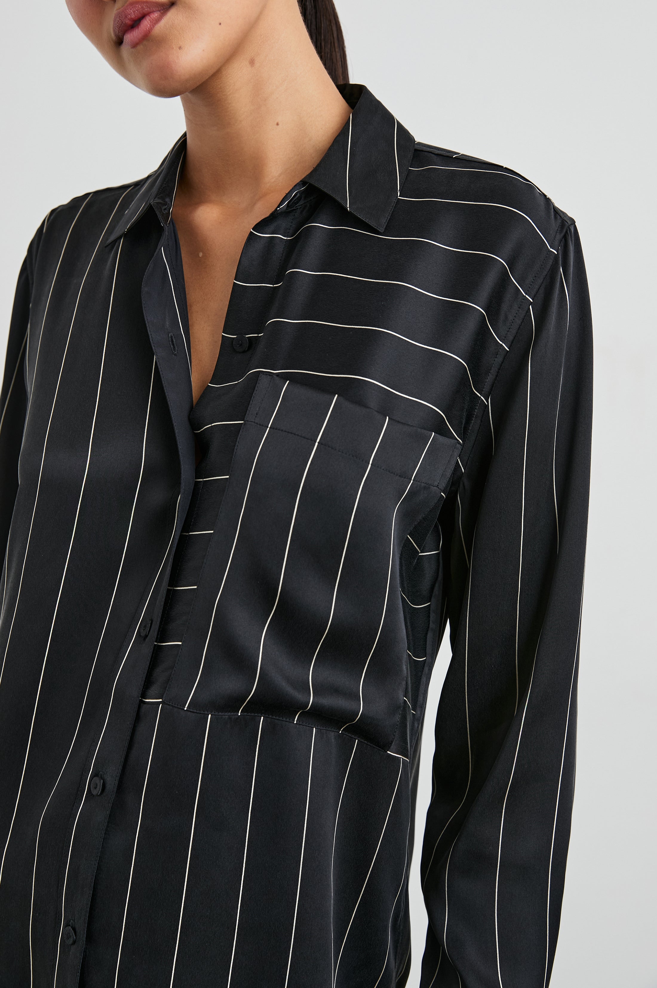 Shadow Stripe Classic Logo L/S Shirt Black DS