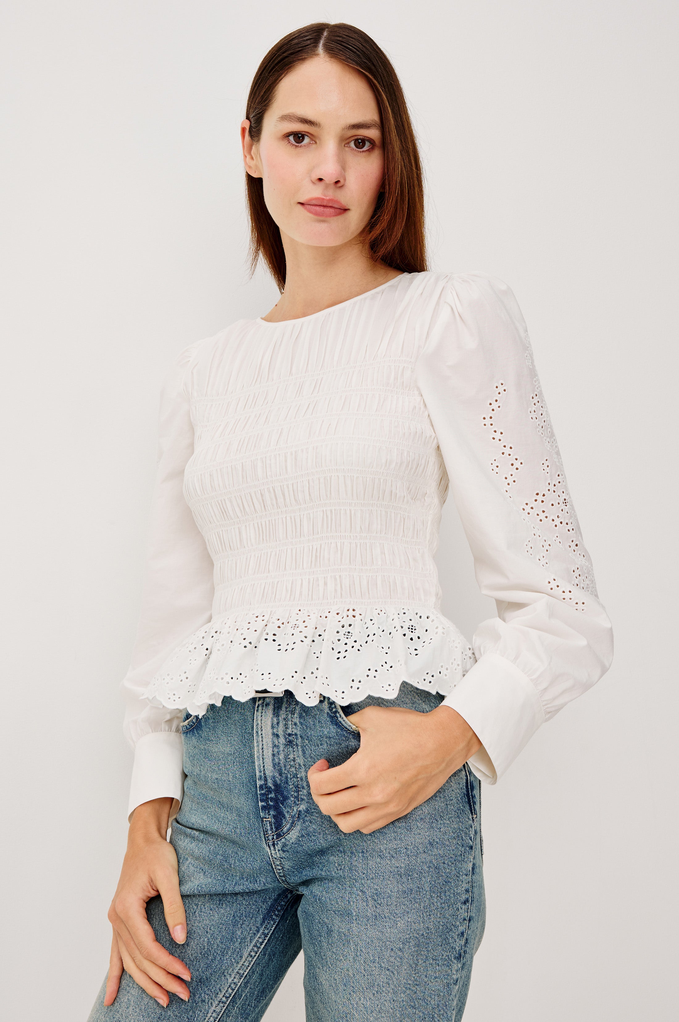 TABI TOP - WHITE EMBROIDERY – Rails