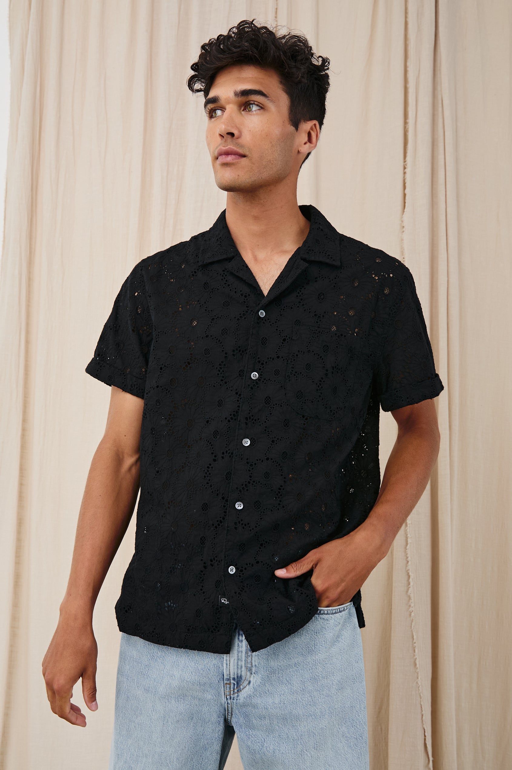 TYLER SHIRT - BLACK FLORAL Rails TYLER SHIRT - BLACK FLORAL Rails