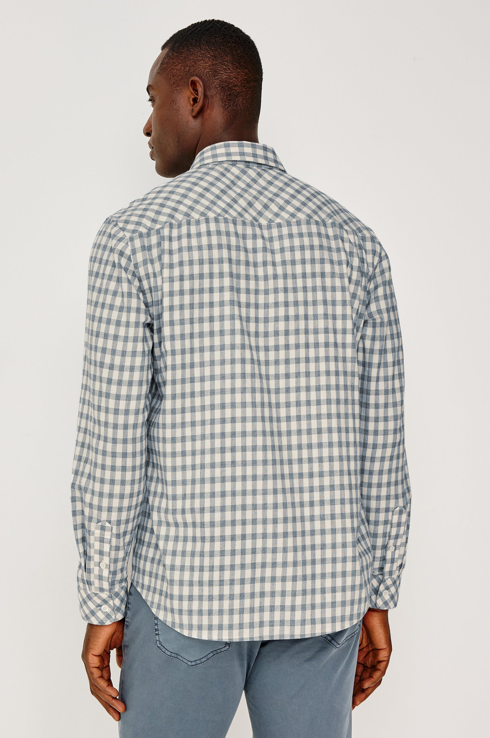 Vance Front Button Shirt in Cotton Blend With Collar, Long Sleeves, and Classic Fit in Bone Navy Check Colorway - Upper Body FroBacknt View Featured on Model