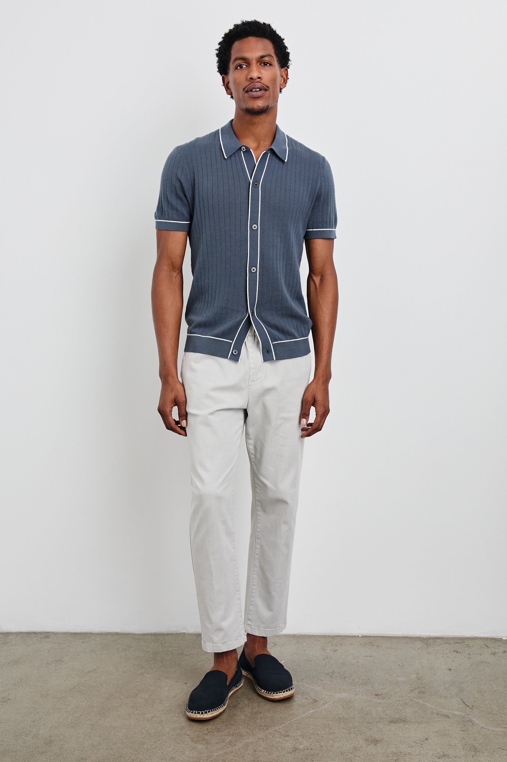 Vernon Short-Sleeve, Ribbed Button Up in Faded Navy Colorway with white trim - Front Full Body View Featured on Model