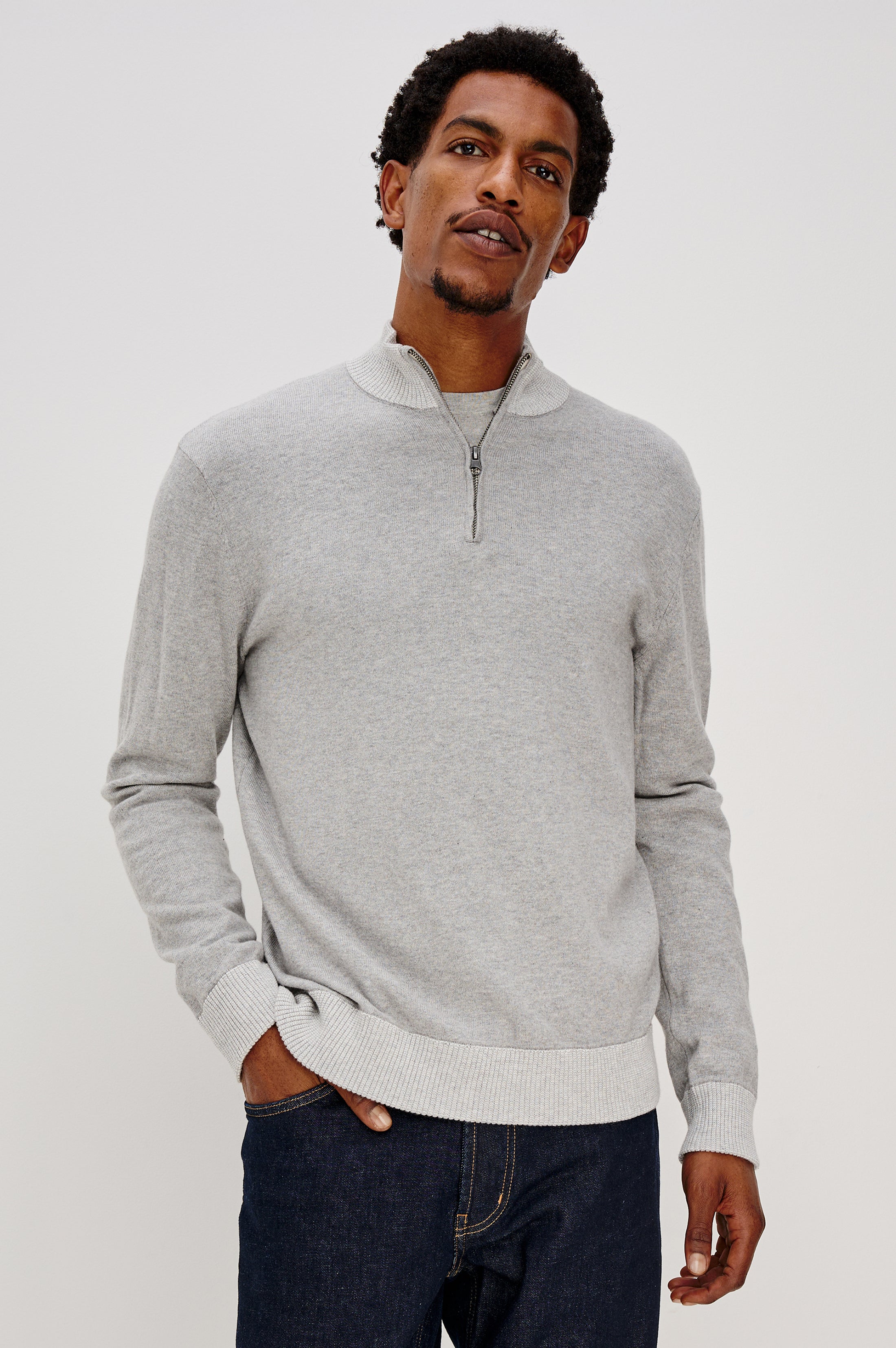 sirone フラップポケットウーリーベスト (グレーミックス)シロネ WAYLON SWEATER - GREY HEATHER – Rails
