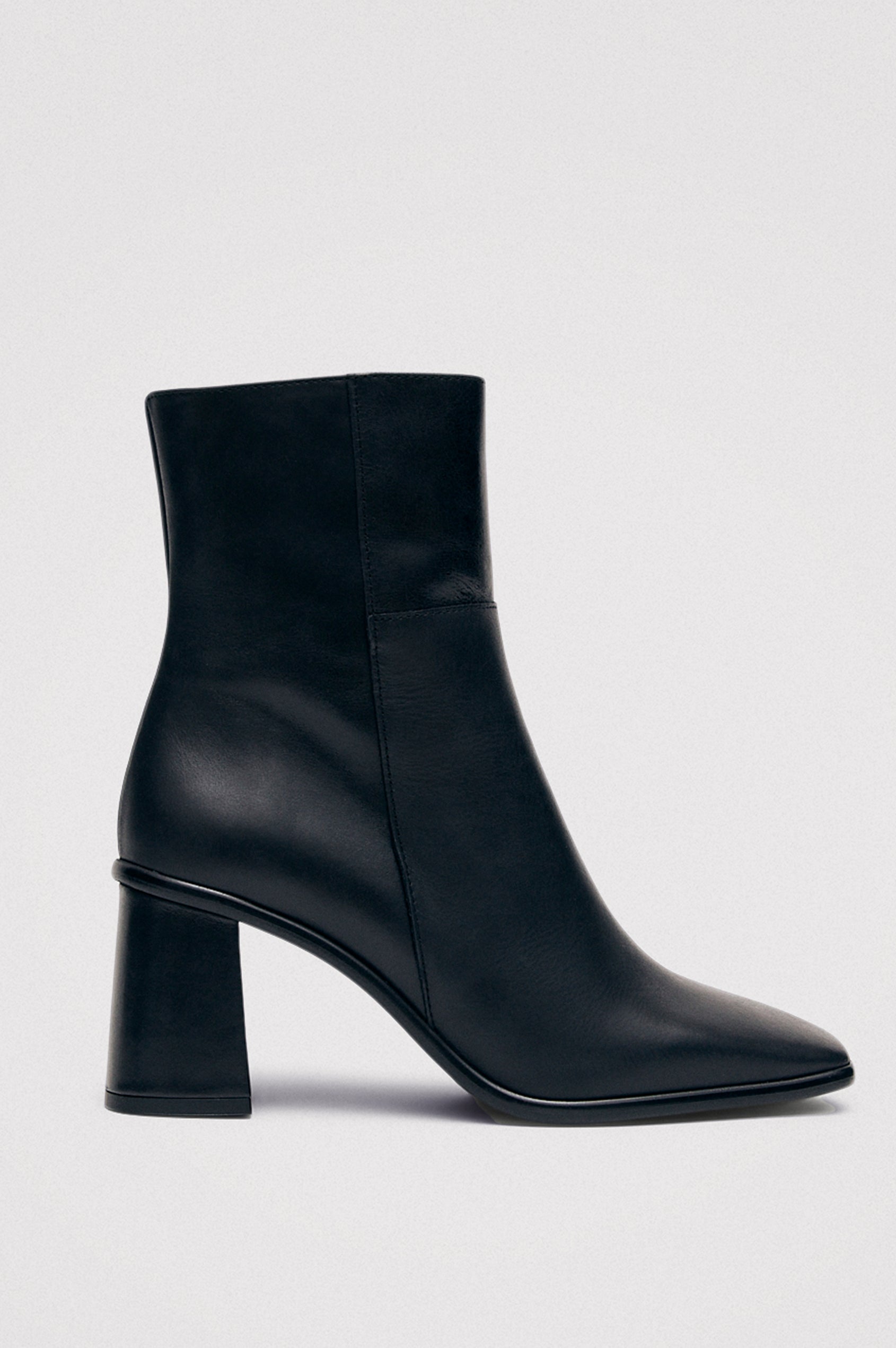 ALOHAS WEST BOOT - TOTAL BLACK