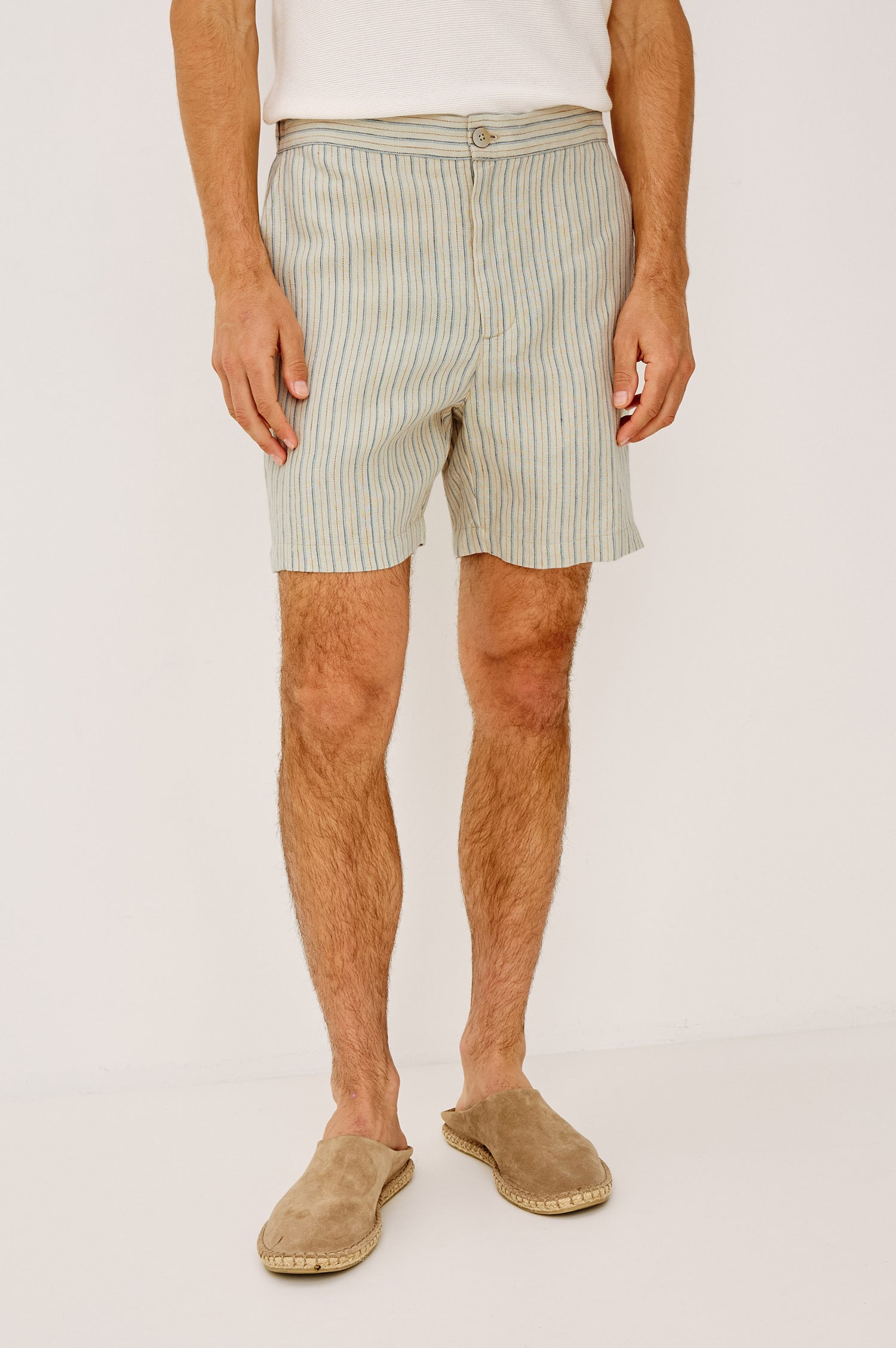 Wilson Short in Linen With a Straight Fit, Clean Front Waistband, Elasticated Back, Front Zip Fly, and Side Pockets in Ecru Multi Stripe Colorway - Lower Body Front View Featured on Model