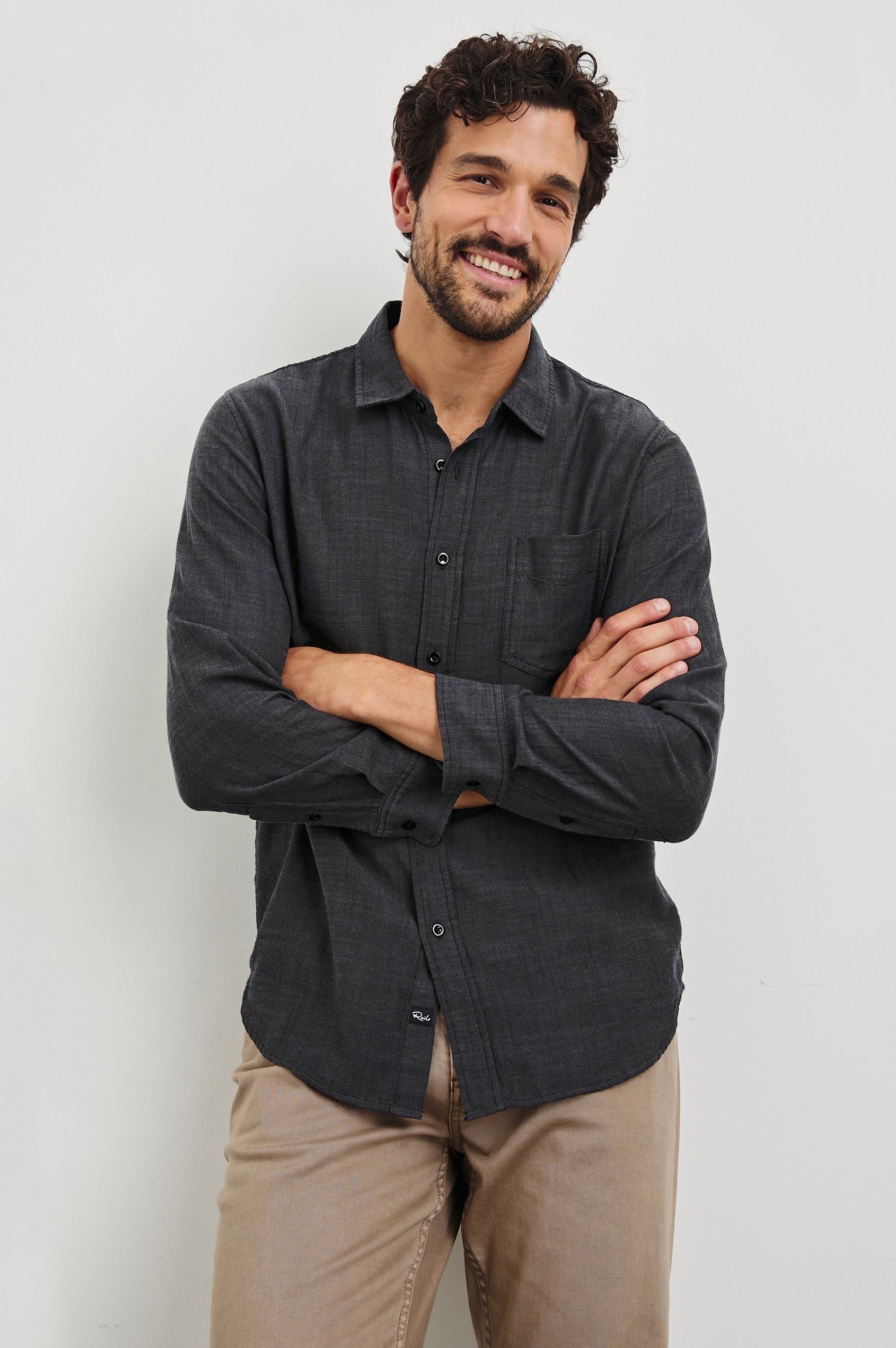 Rails | Wyatt Shirt - Black Chambray | Premium Cotton | Size XS Rails | Wyatt Shirt - Black Chambray | Premium Cotton | Size XS