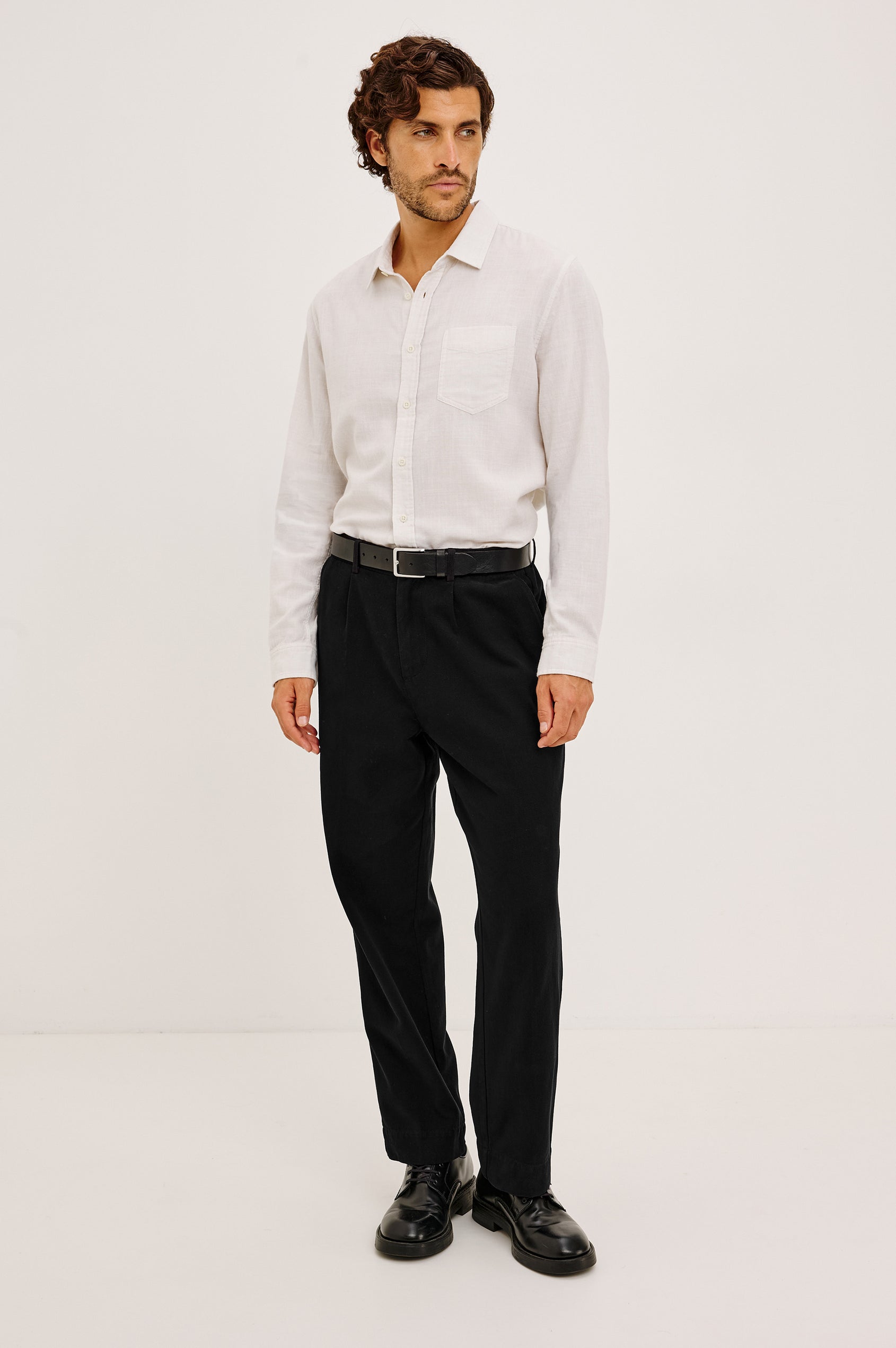 Wyatt Shirt in Cotton Slub Plainweave With Classic Fit, Collar, Button Front, Chest Patch Pocket, Long Sleeves, Shirttail Hem in Ivory Etch Colorway - Full Body Front View Featured on Model