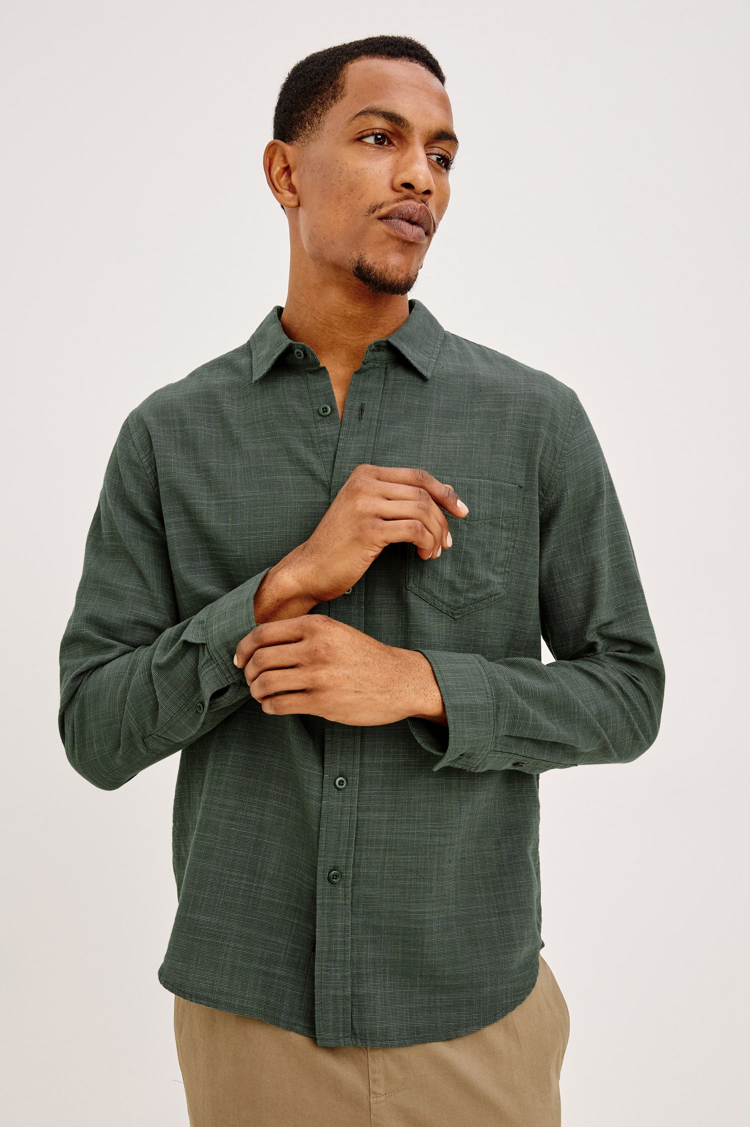 Wyatt Shirt in Cotton Slub Plainweave With Classic Fit, Collar, Button Front, Chest Patch Pocket, Long Sleeves, Shirttail Hem in Pine Etch Colorway - Upper Body Front View Featured on Model