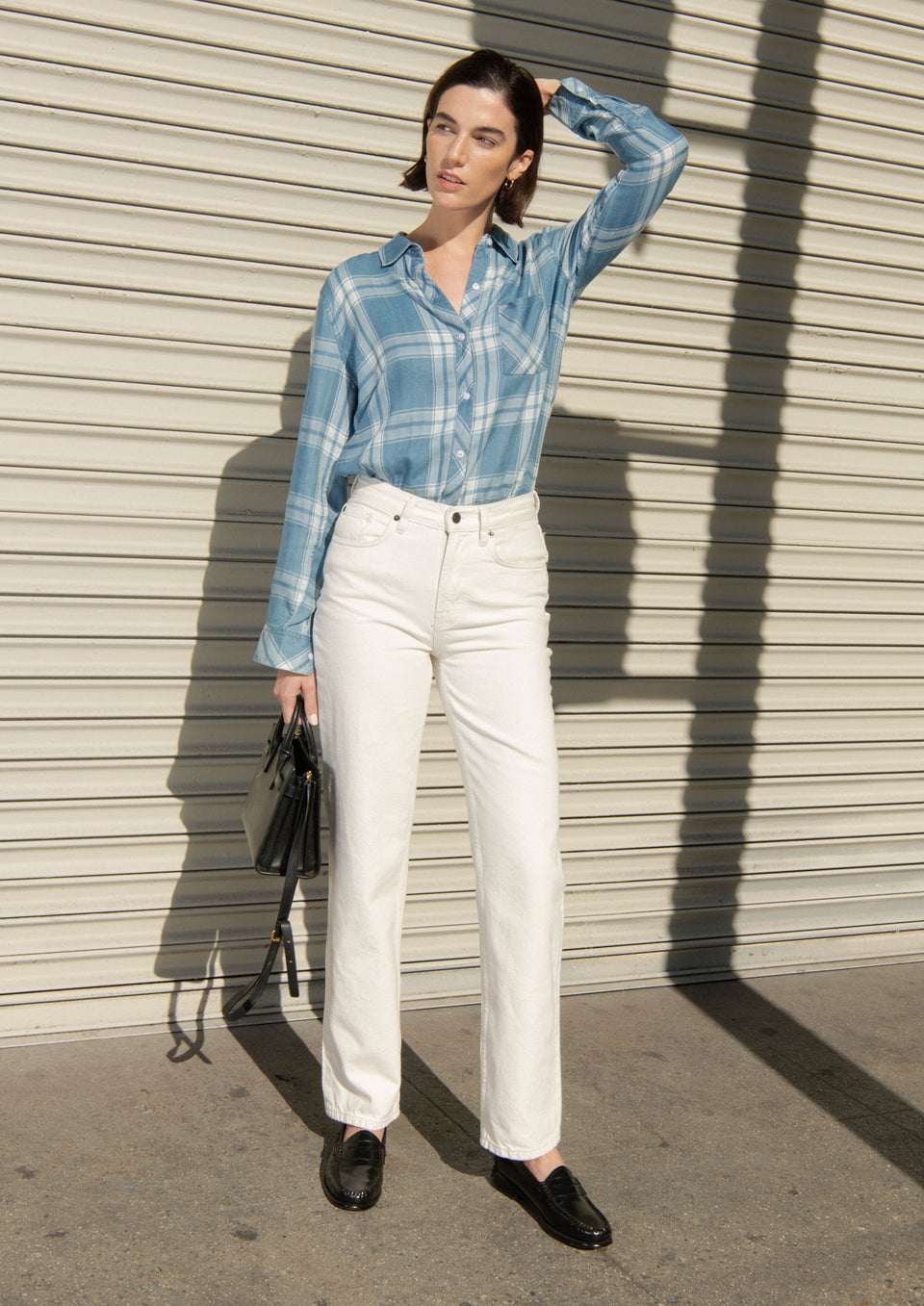 EDITORIAL FRONT SHORT OF MODEL WEARING HUNTER SHIRT IN HARBOR WHITE