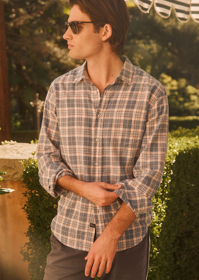 CLOSE UP EDITORIAL IMAGE OF WYATT SHIRT IN MEDITERRANEAN MELON MELANGE