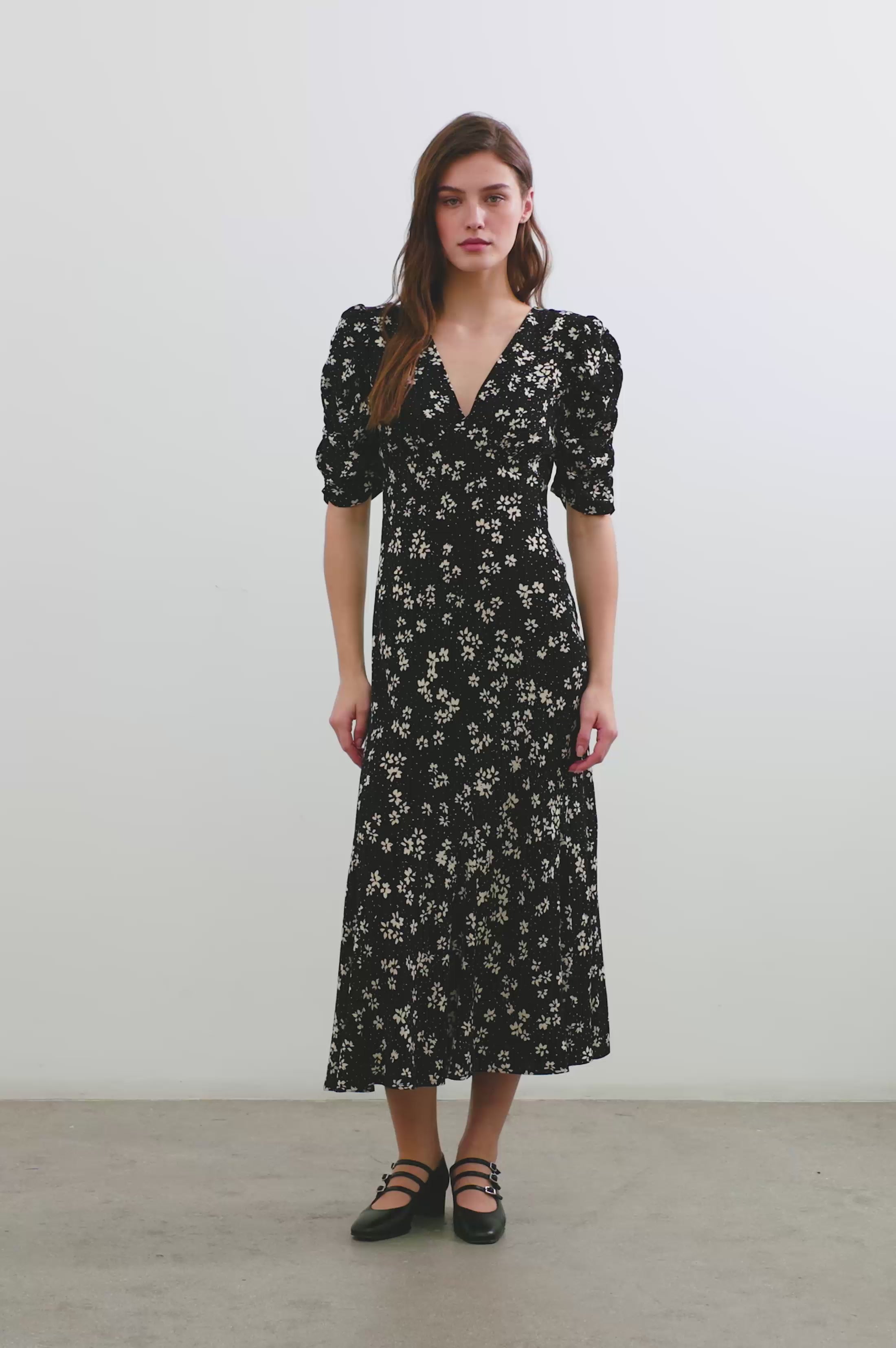 Misha＆Puff　Railroad Floral　タートルネック　3y ZARIAH DRESS - NOIR FLORAL – Rails