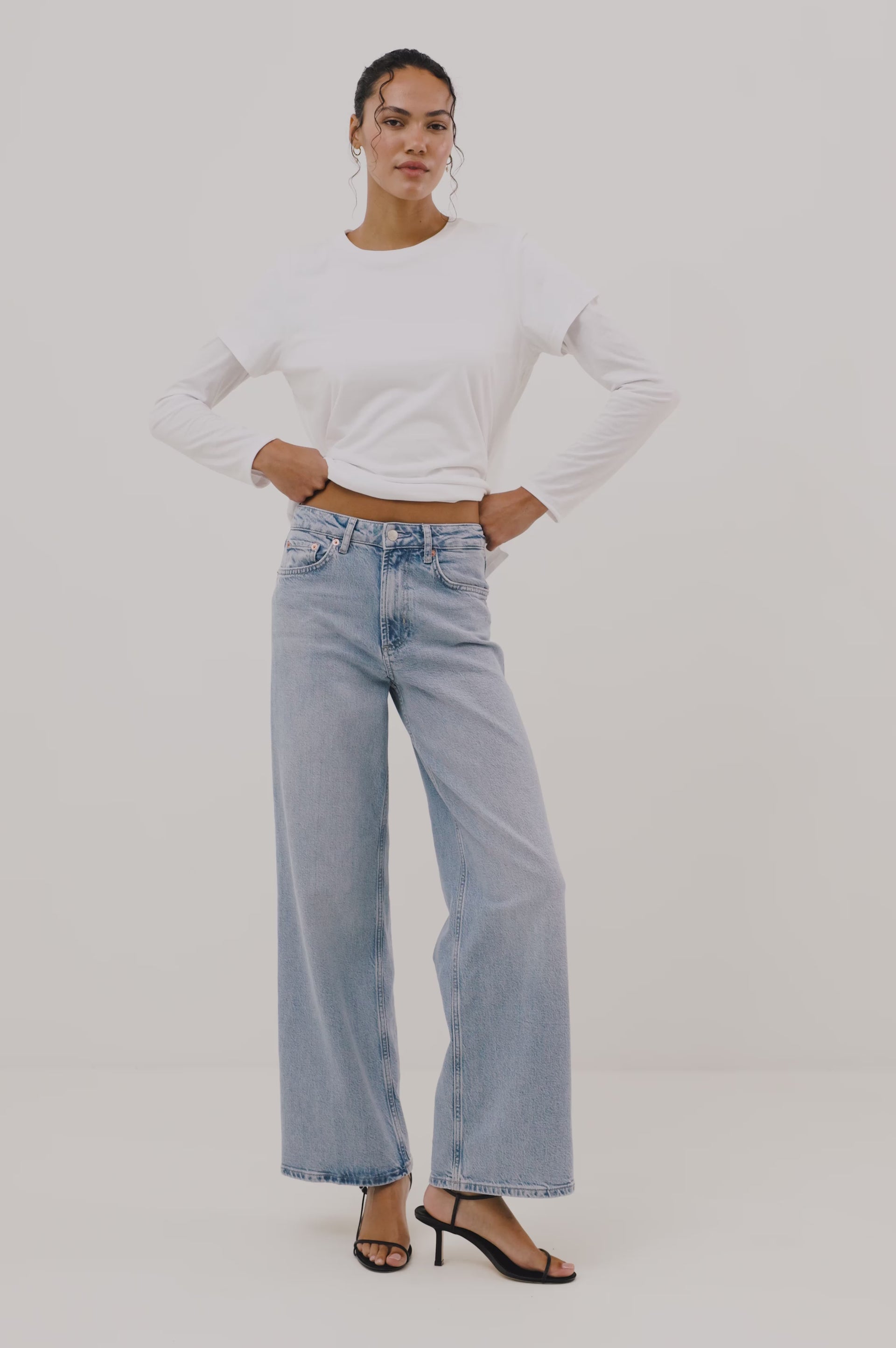 GETTY-WIDE-LEG-JASPER video