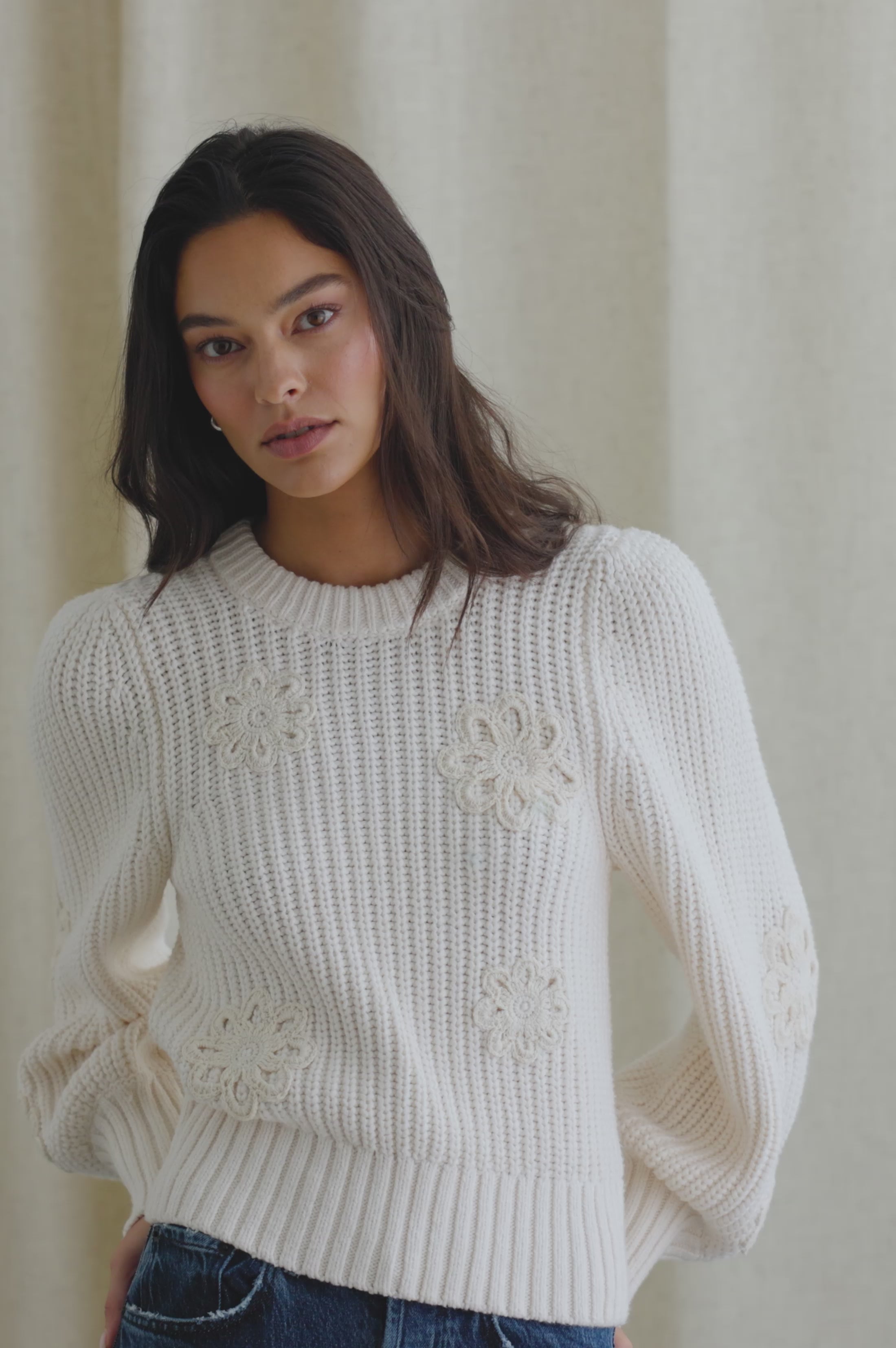ROMY SWEATER - IVORY CROCHET DAISIES – Rails