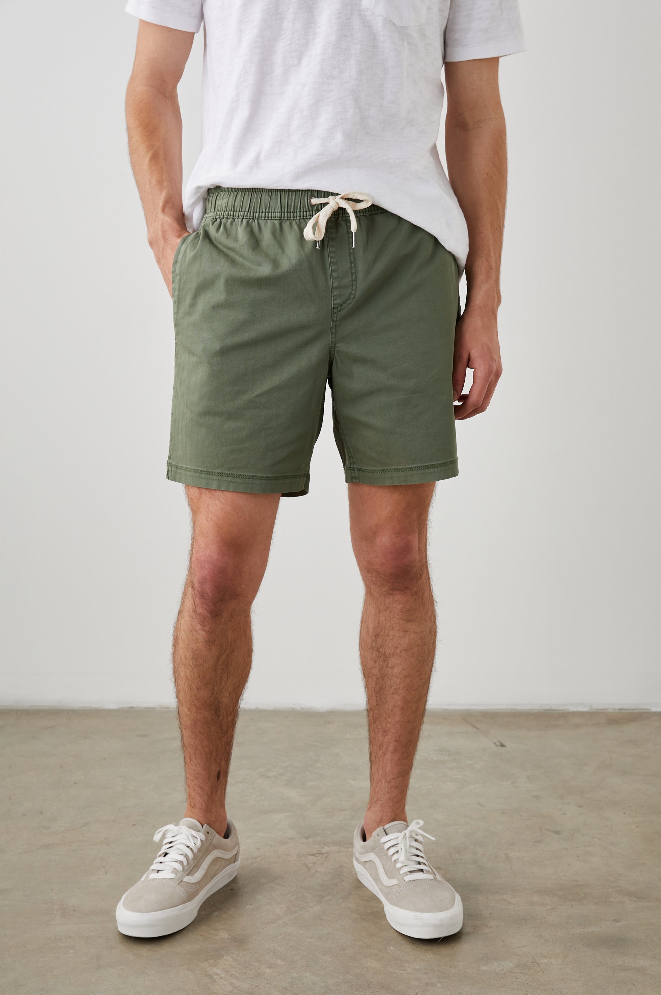 CRUZ SHORT - SPRING OLIVE – Rails