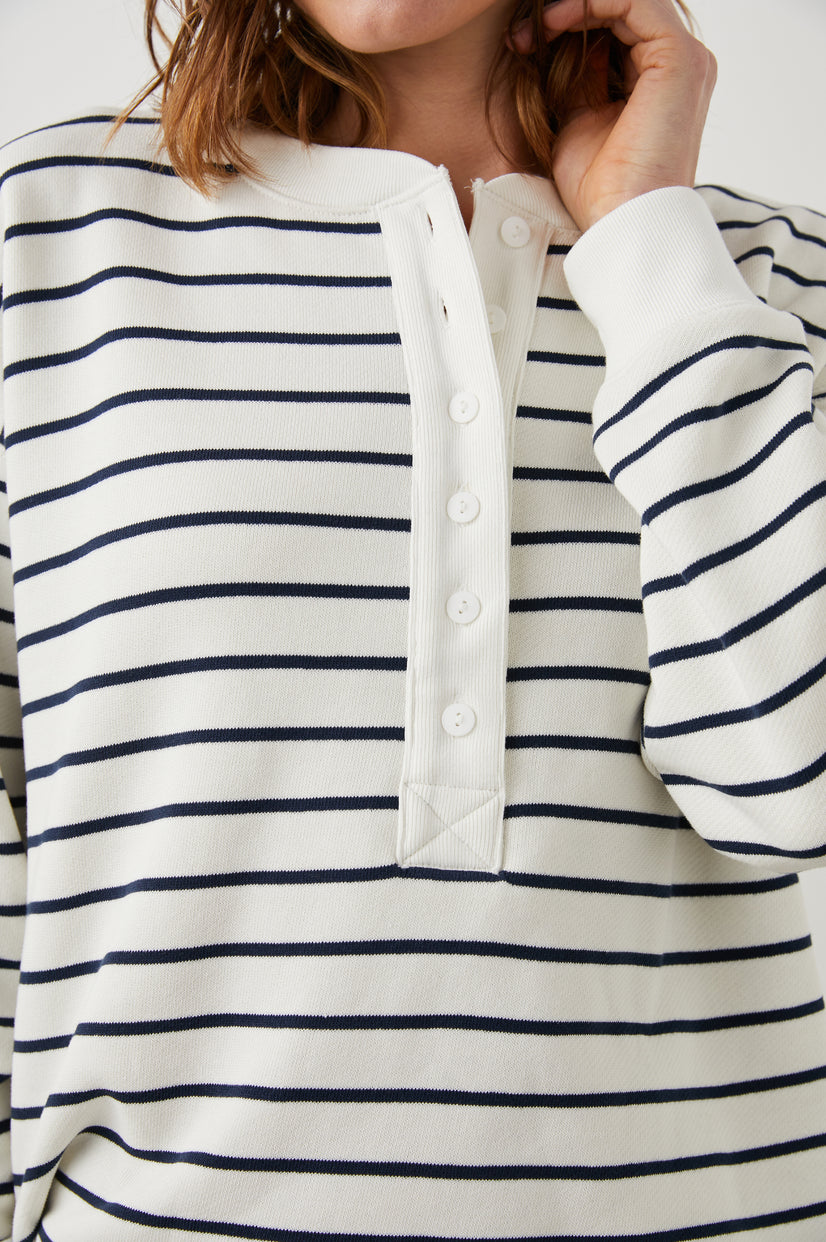 Sail Away Stripe Shorts Navy