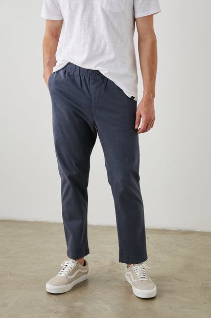 JULIAN FADED BLUE PANT - FRONT